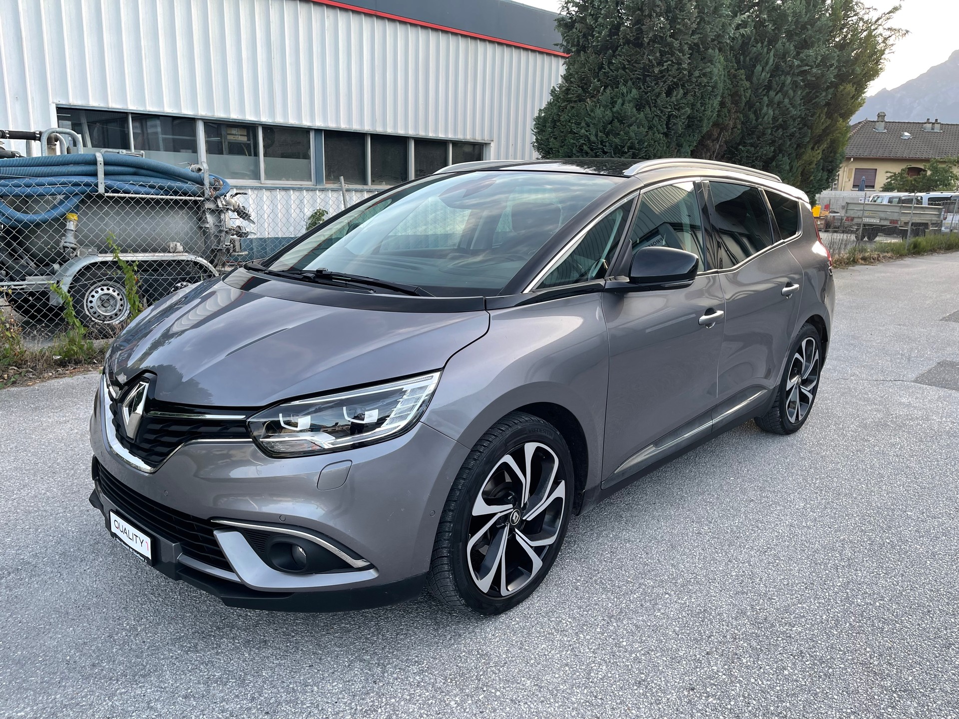 RENAULT Grand Scénic 1.6 dCi Bose EDC-image-16