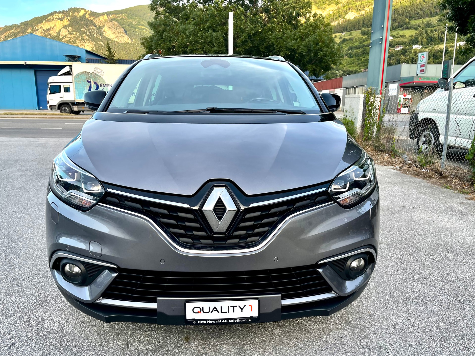 RENAULT Grand Scénic 1.6 dCi Bose EDC-image-10