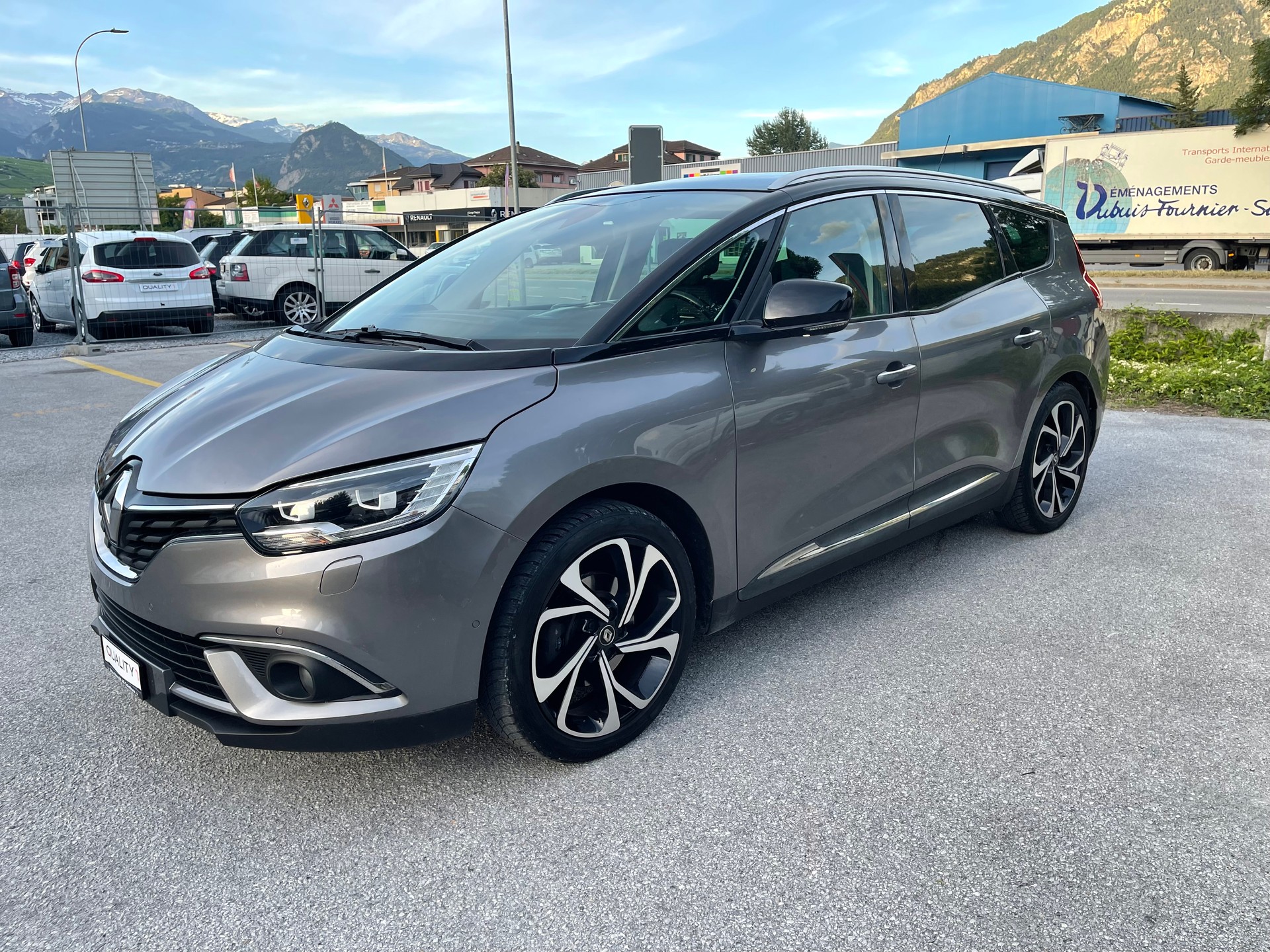 RENAULT Grand Scénic 1.6 dCi Bose EDC-image-12