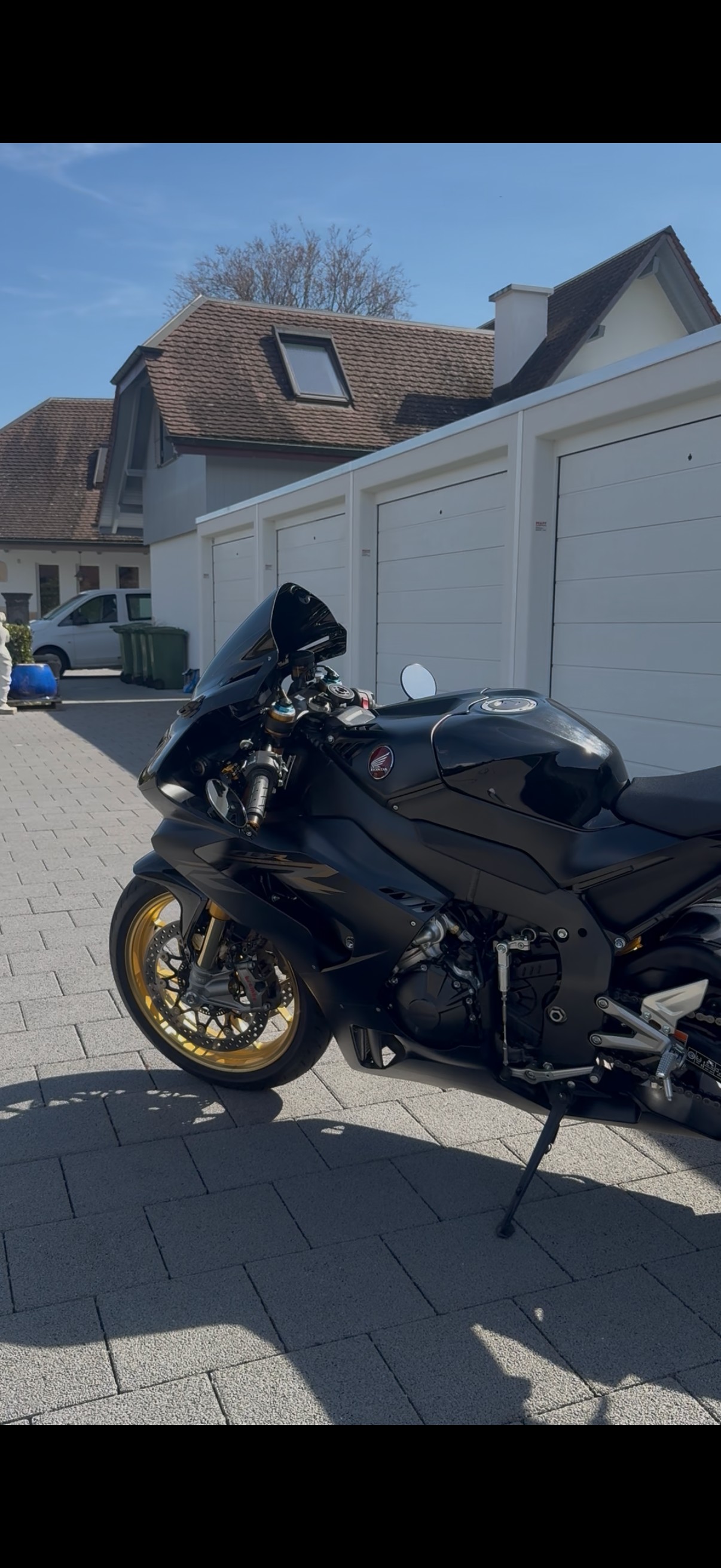 HONDA CBR 1000 RR-R SP-image-5