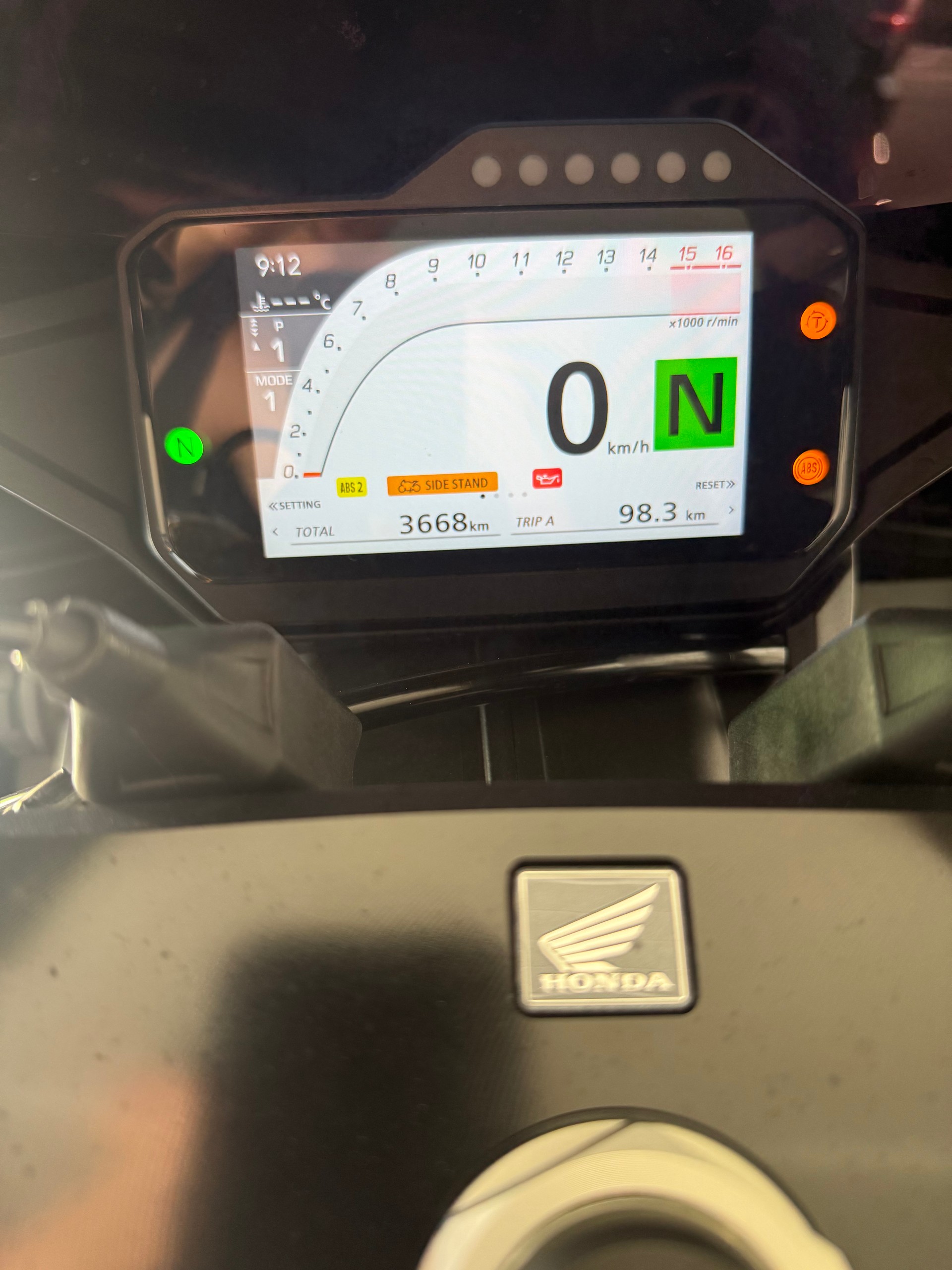 HONDA CBR 1000 RR-R SP-image-6