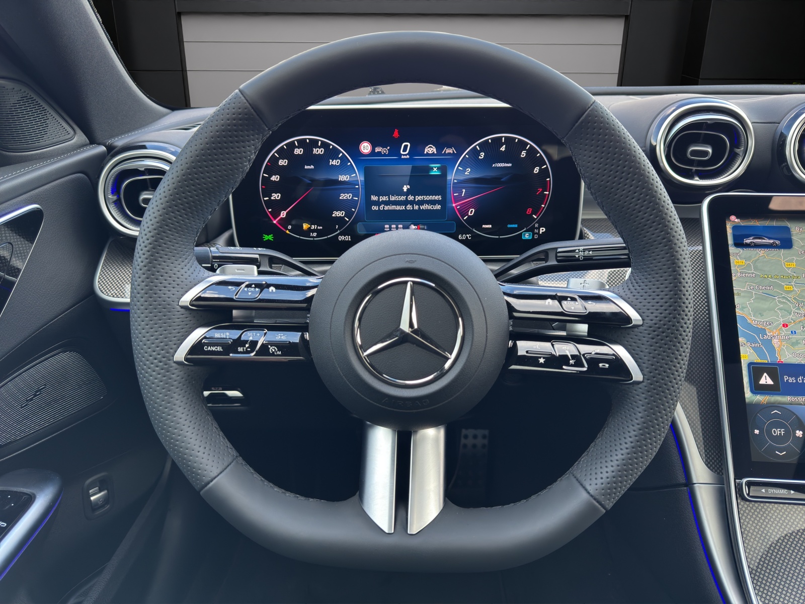 MERCEDES-BENZ C 200 4 Matic-image-10