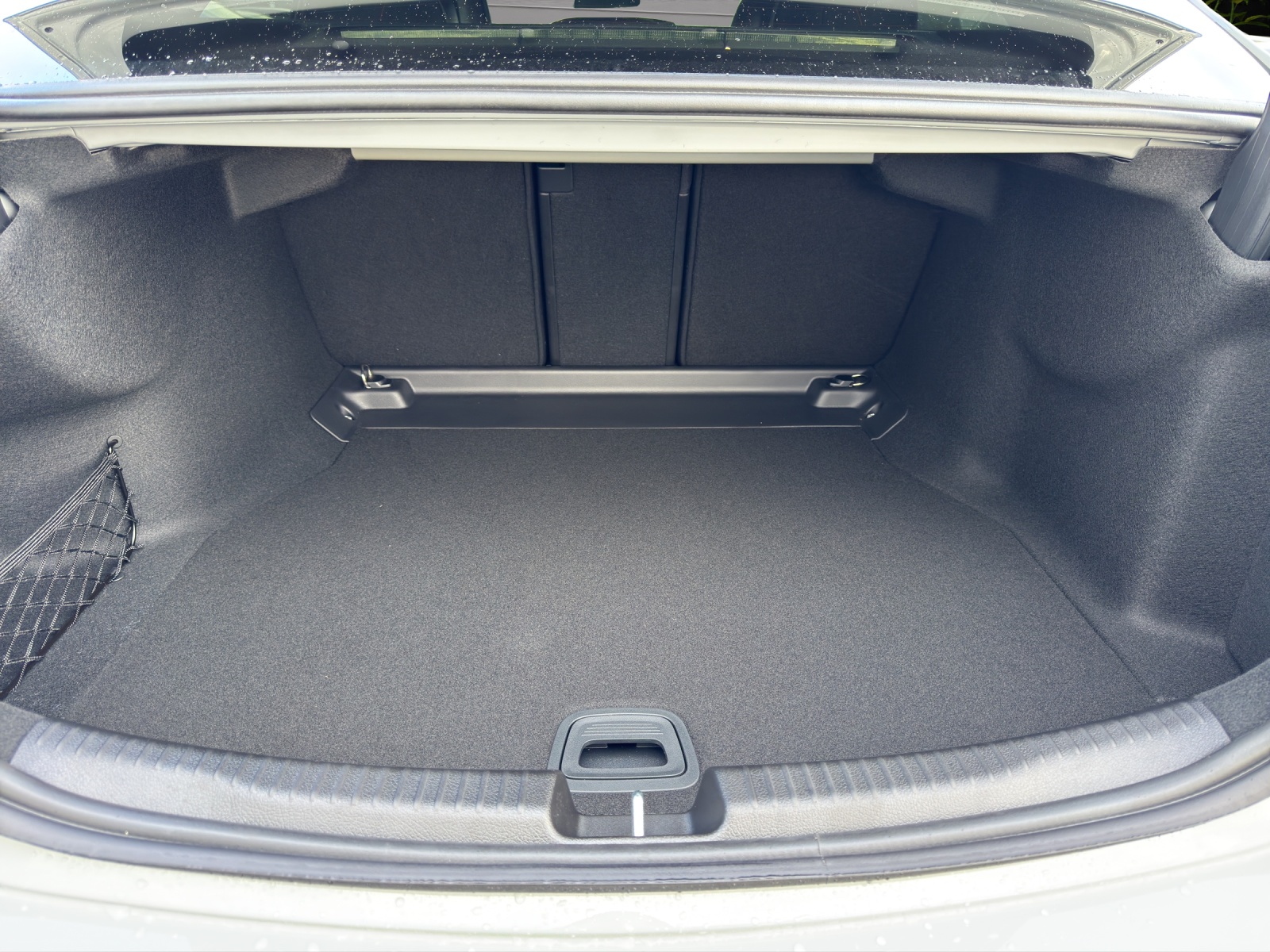 MERCEDES-BENZ C 200 4 Matic-image-12