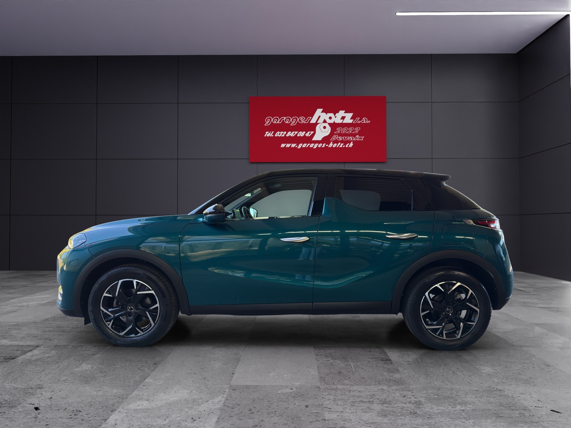DS AUTOMOBILES DS3 1.2 Club EAT8-showroom-element-1