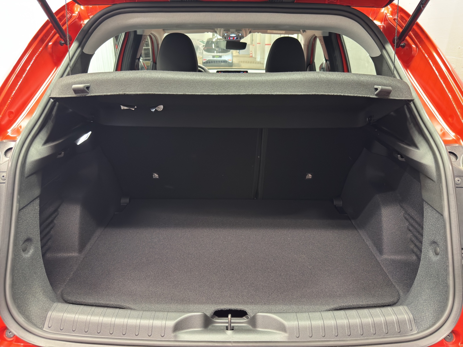 FIAT 600 1.2 Hybrid Cult C&S&W-image-10