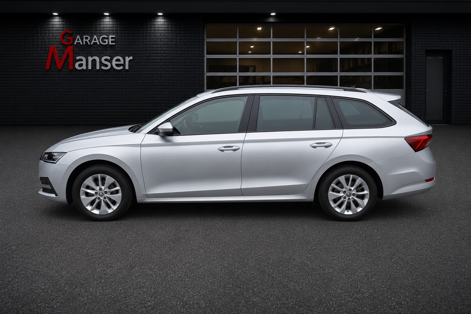 SKODA Octavia Combi 2.0 TDI DSG Ambition-image-1