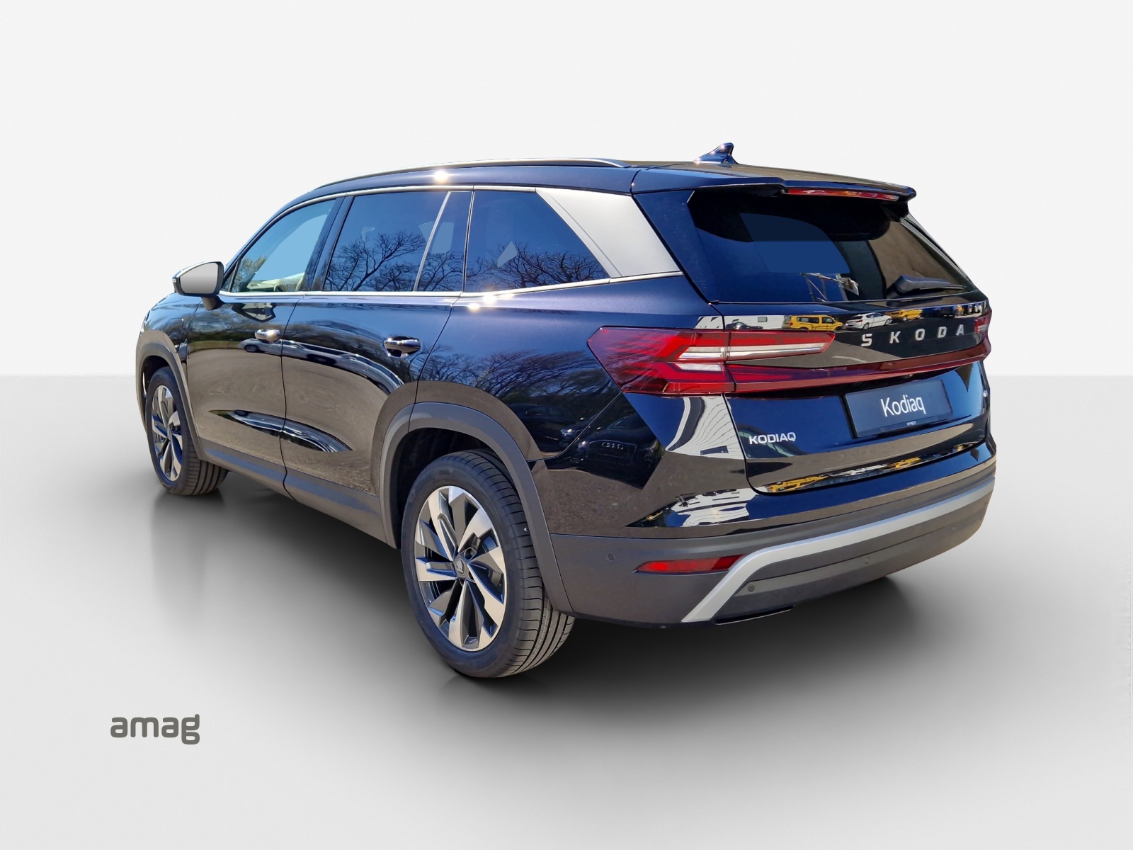 SKODA Kodiaq 1.5 TSI PHEV Selection-showroom-element-2