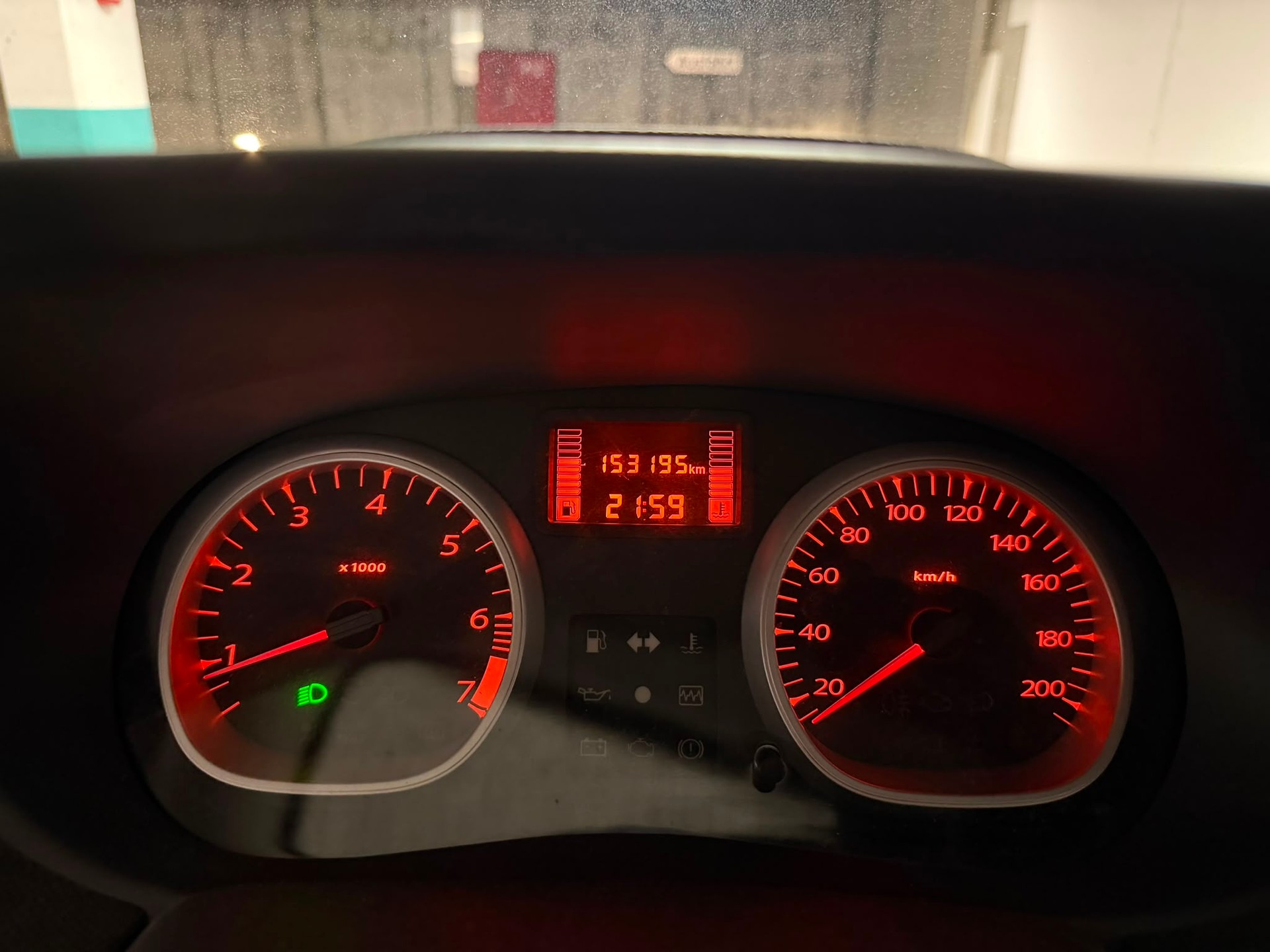 DACIA Duster 1.6 4x4-image-13