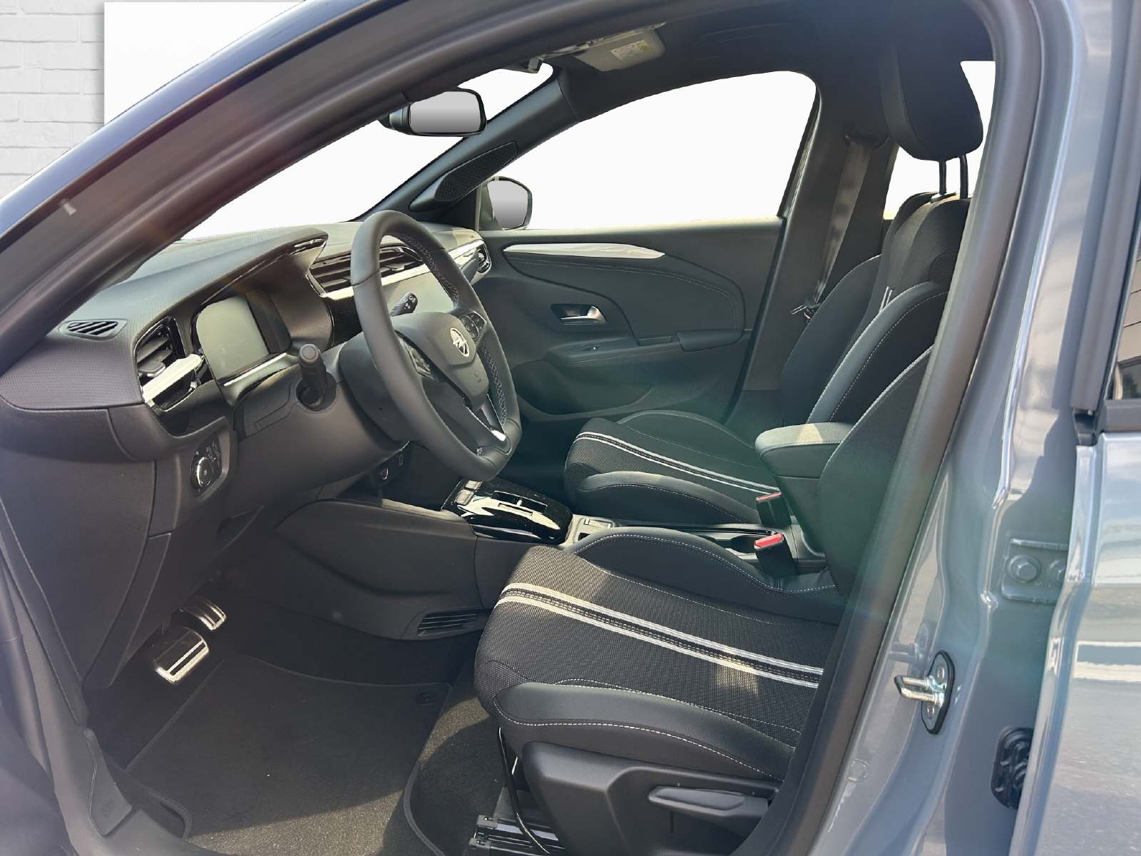 OPEL Corsa 1.2 T Hybrid Viva-image-7