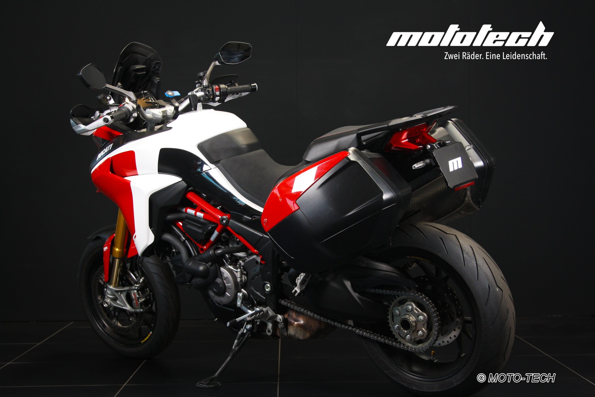 DUCATI Multistrada 1260 Pikes Peak-image-3
