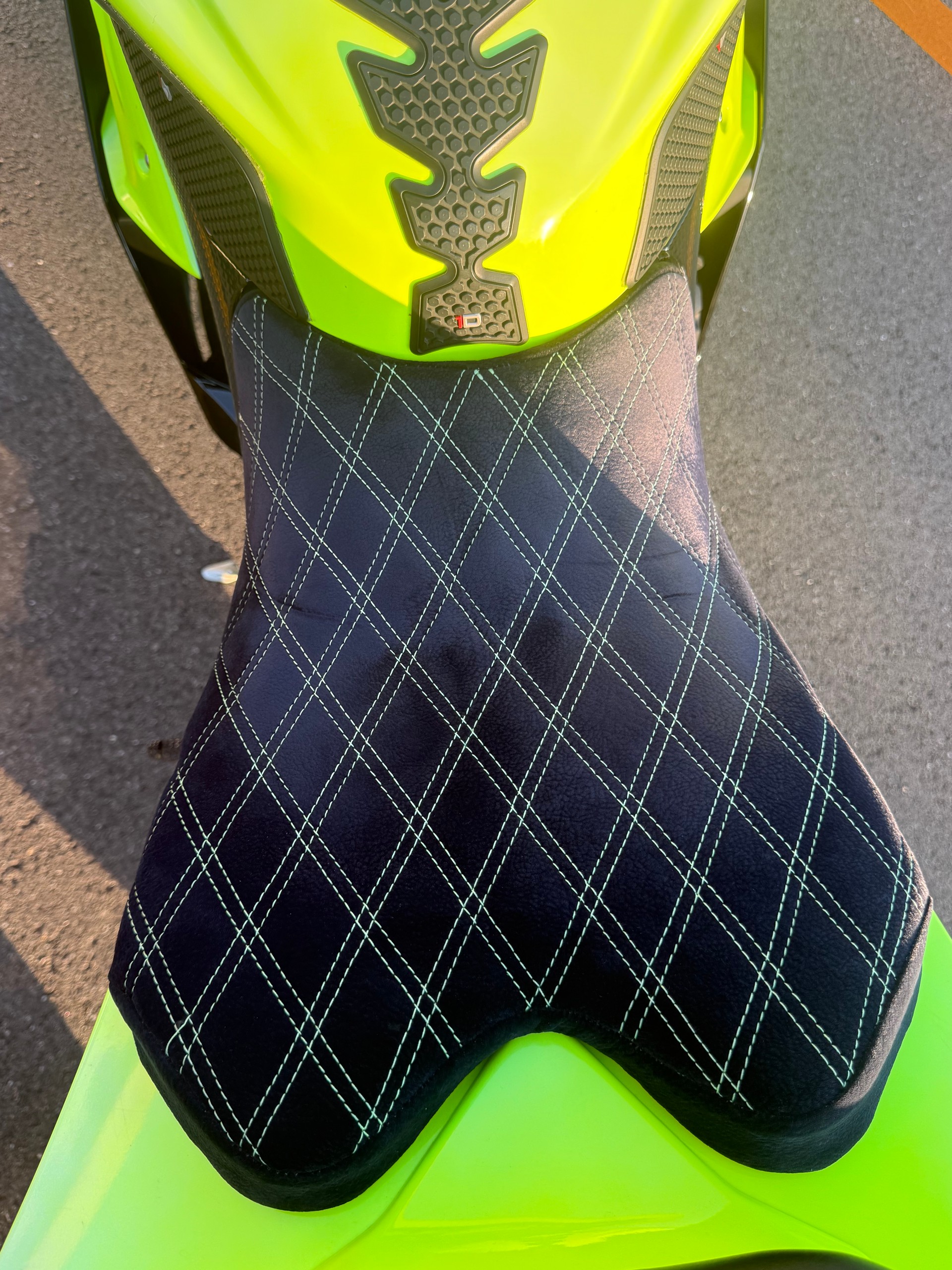YAMAHA YZF-R6-image-9