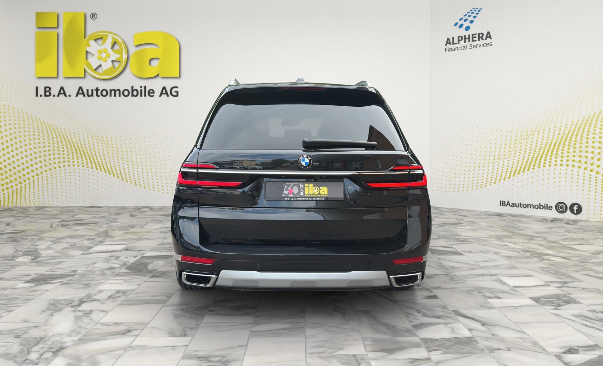 BMW X7 xDrive 48V 40i (CH) FACELIFT-showroom-element-3