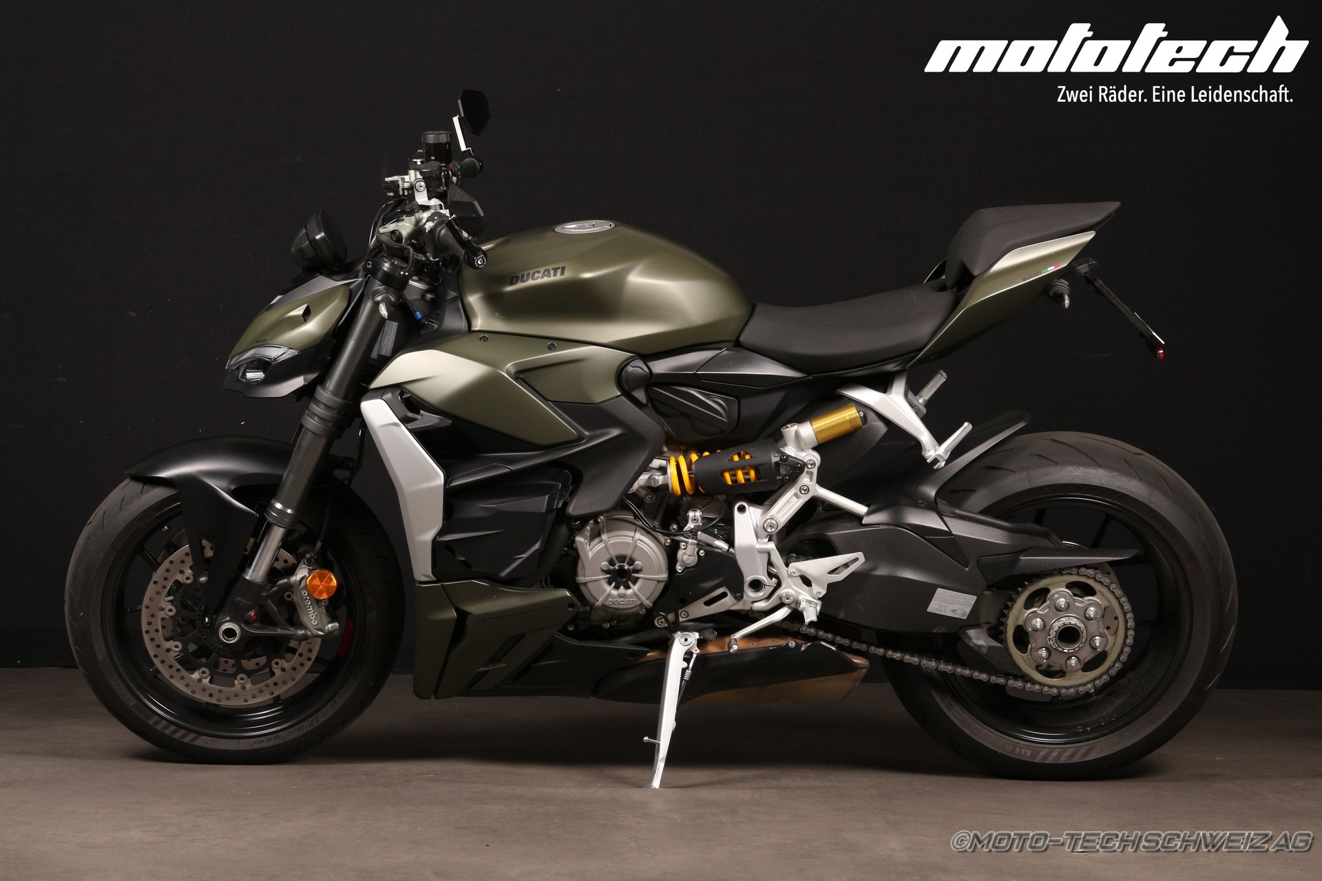 DUCATI Streetfighter V2-image-4