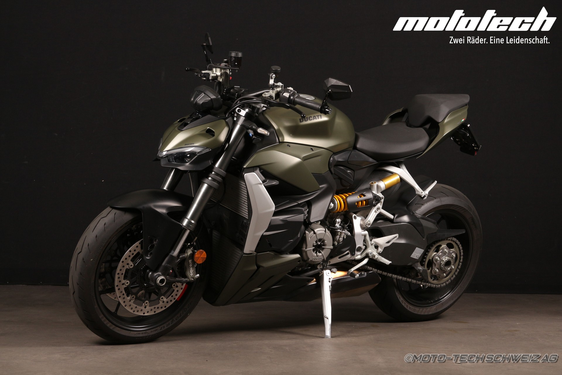 DUCATI Streetfighter V2-image-5