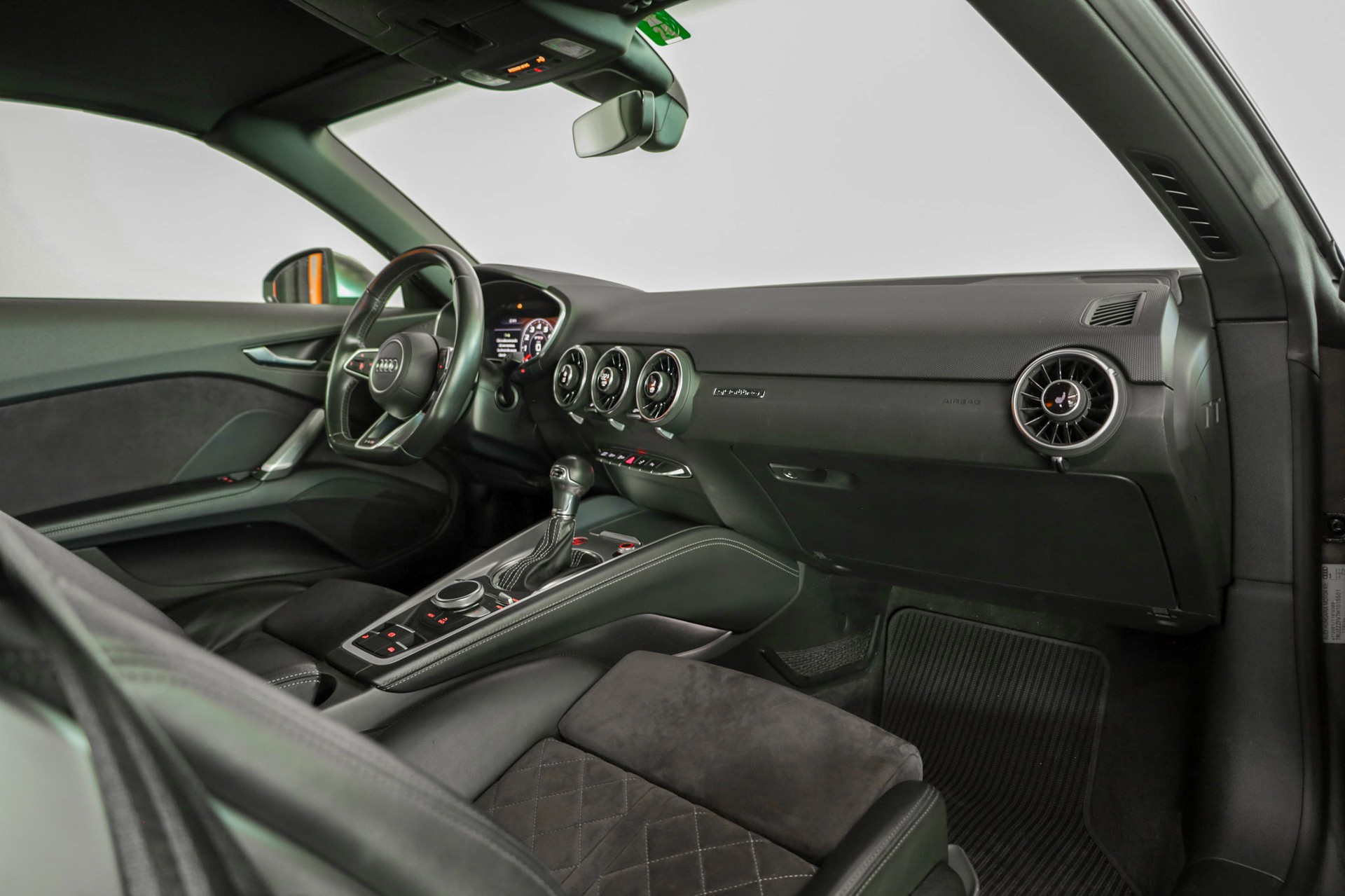 AUDI TTS Roadster 2.0 TFSI quattro S-tronic-image-8
