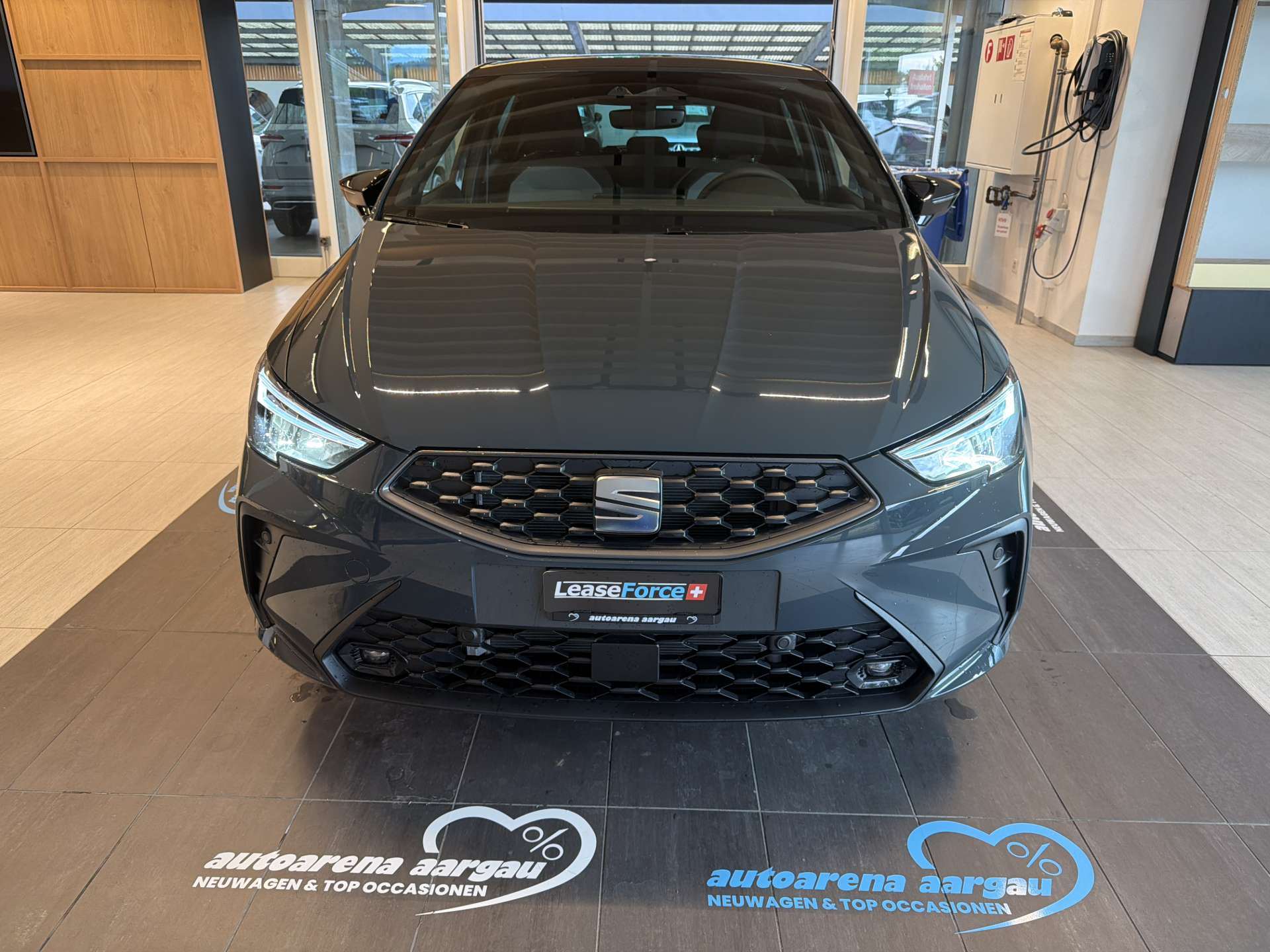 SEAT Ibiza 1.0 EcoTSi FR DSG-Automat-image-10