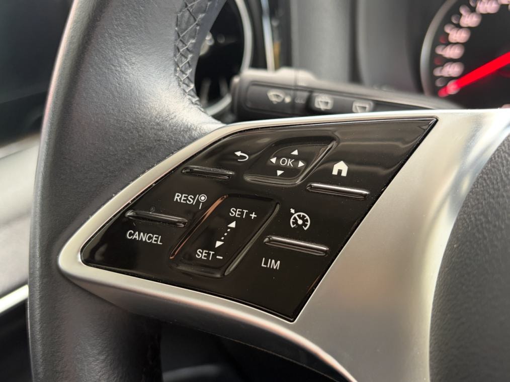 MERCEDES-BENZ Vito 116 CDI Lang Select Tourer 4Matic 9G-Tronic-image-5