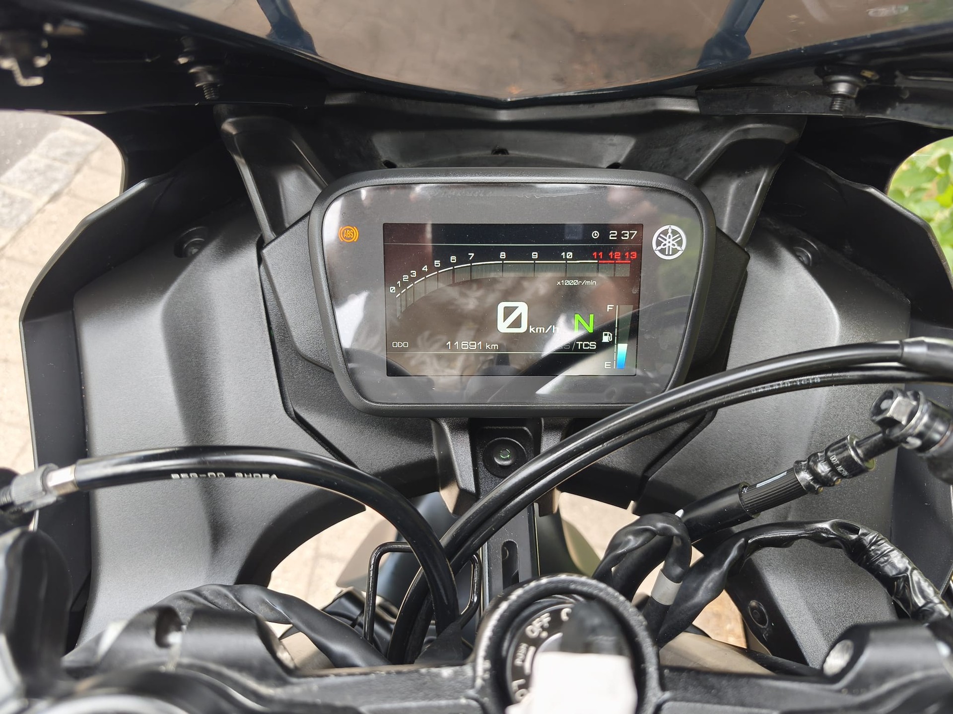YAMAHA YZF-R 125 ABS-image-9
