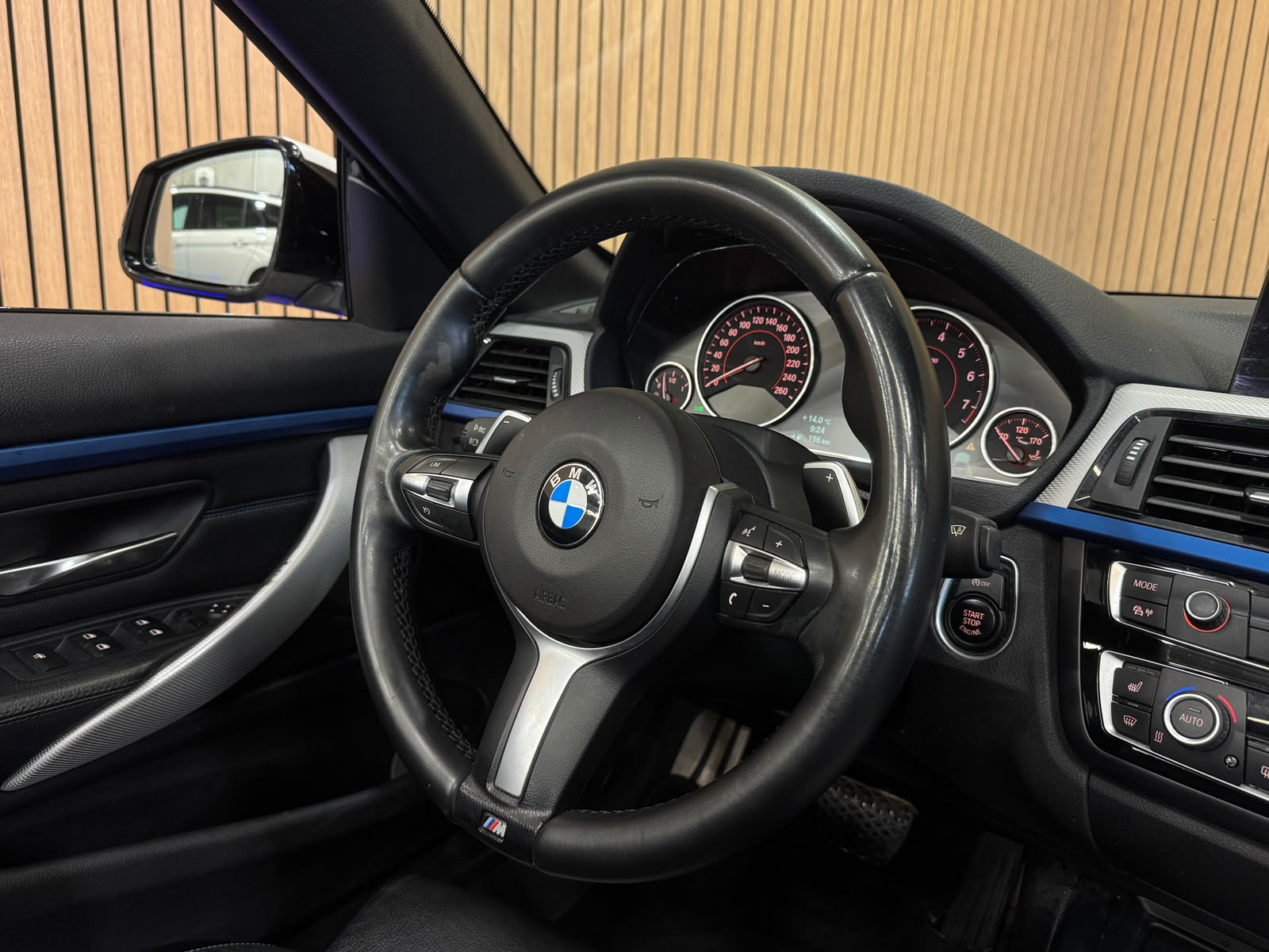 BMW 428i Cabriolet xDrive Steptronic-image-13