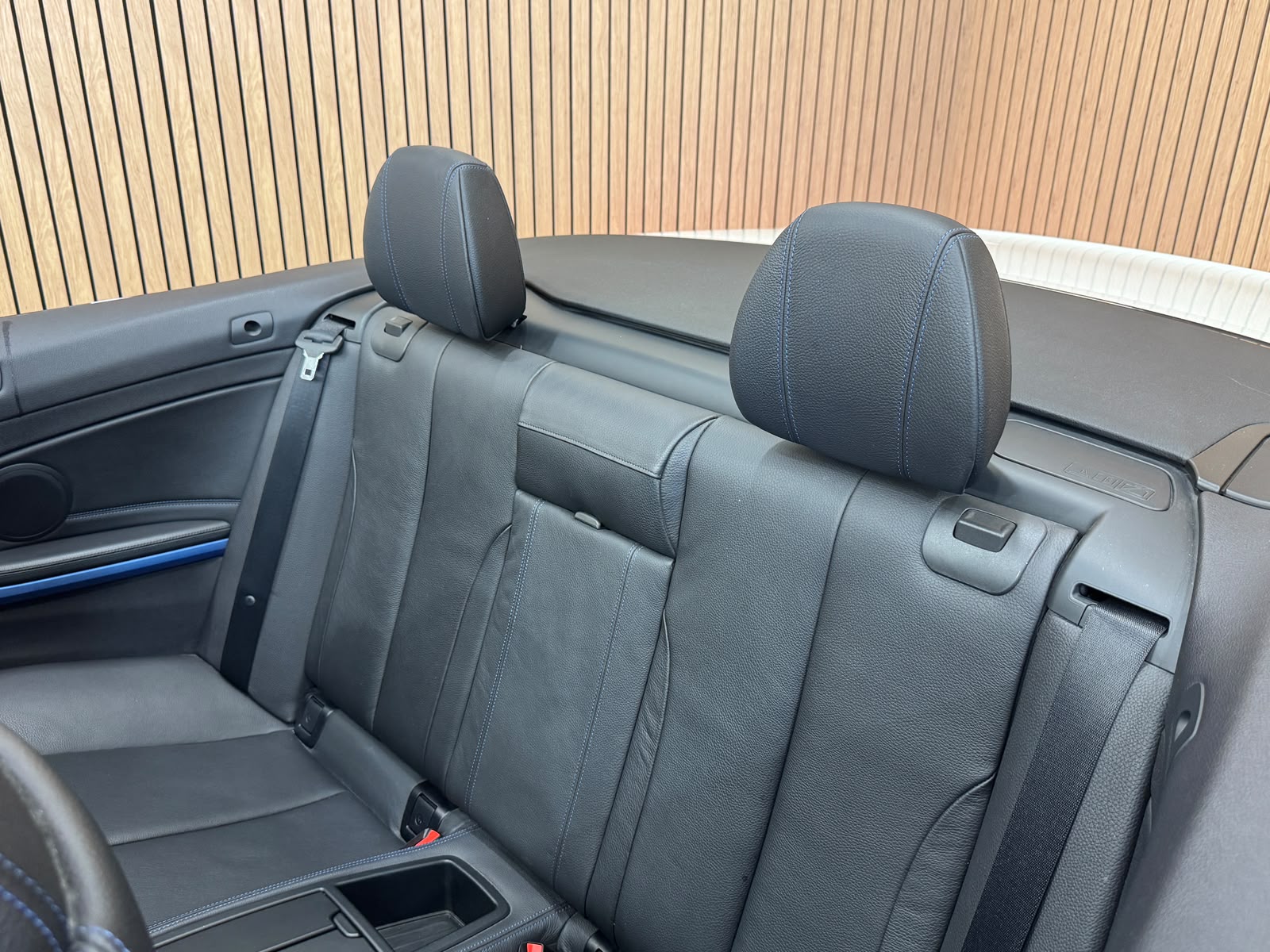 BMW 428i Cabriolet xDrive Steptronic-image-22