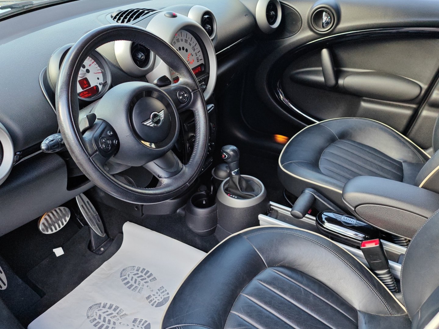 MINI Countryman Cooper SD ALL4 Steptronic – Aut. – Seulement 67'800 km [Expertisé + Garantie 12 mois]-image-13