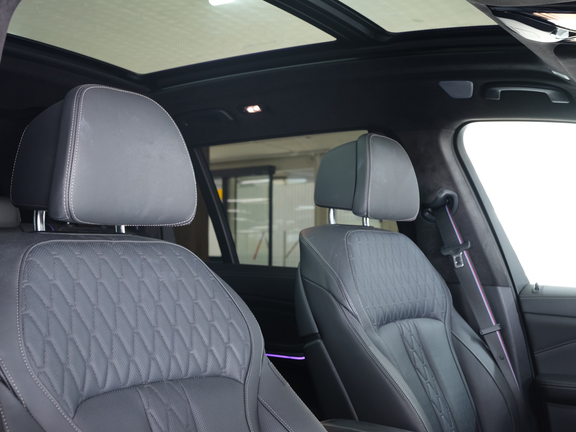 BMW X7 xDrive 48V M60i Steptronic M Sport Pro *Vollausstattung* *Sky Lounge* *Werksgarantie*-image-22