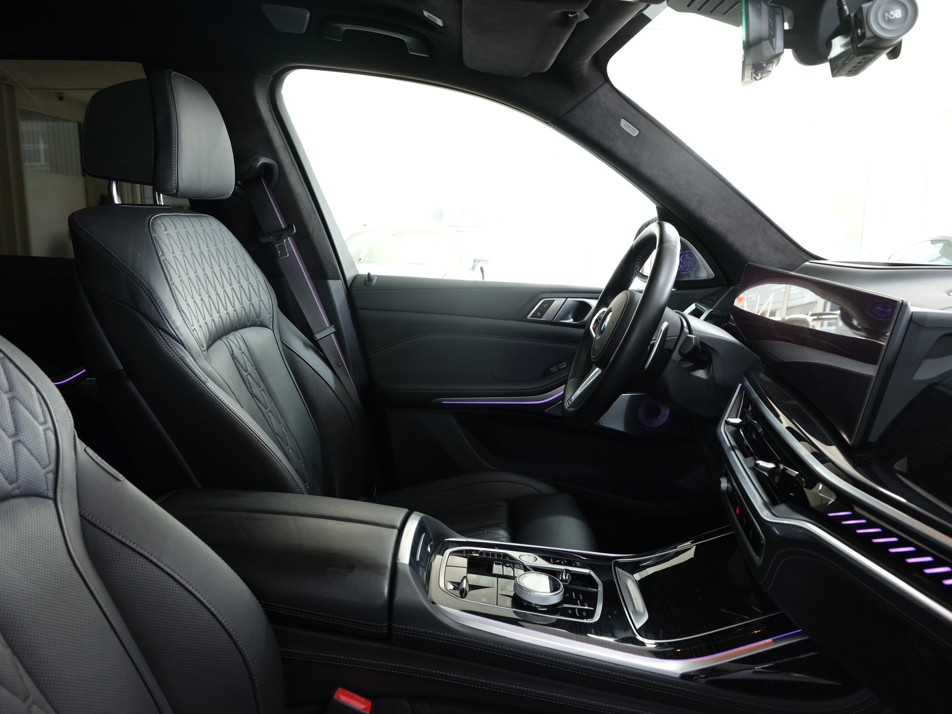 BMW X7 xDrive 48V M60i Steptronic M Sport Pro *Vollausstattung* *Sky Lounge* *Werksgarantie*-image-24