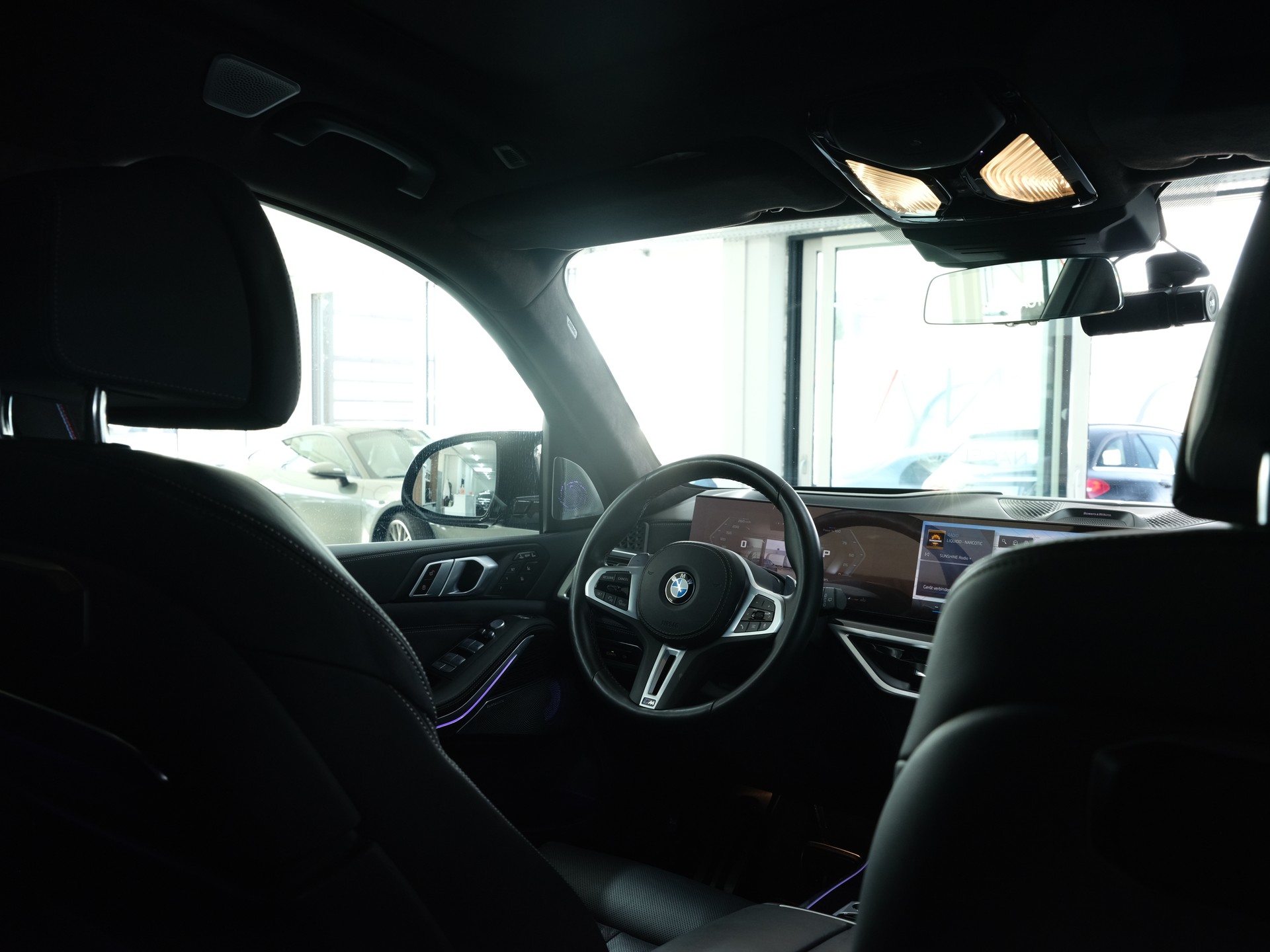 BMW X7 xDrive 48V M60i Steptronic M Sport Pro *Vollausstattung* *Sky Lounge* *Werksgarantie*-image-28