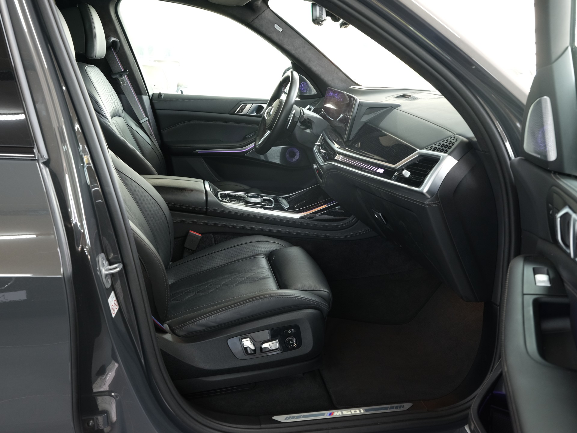 BMW X7 xDrive 48V M60i Steptronic M Sport Pro *Vollausstattung* *Sky Lounge* *Werksgarantie*-image-20