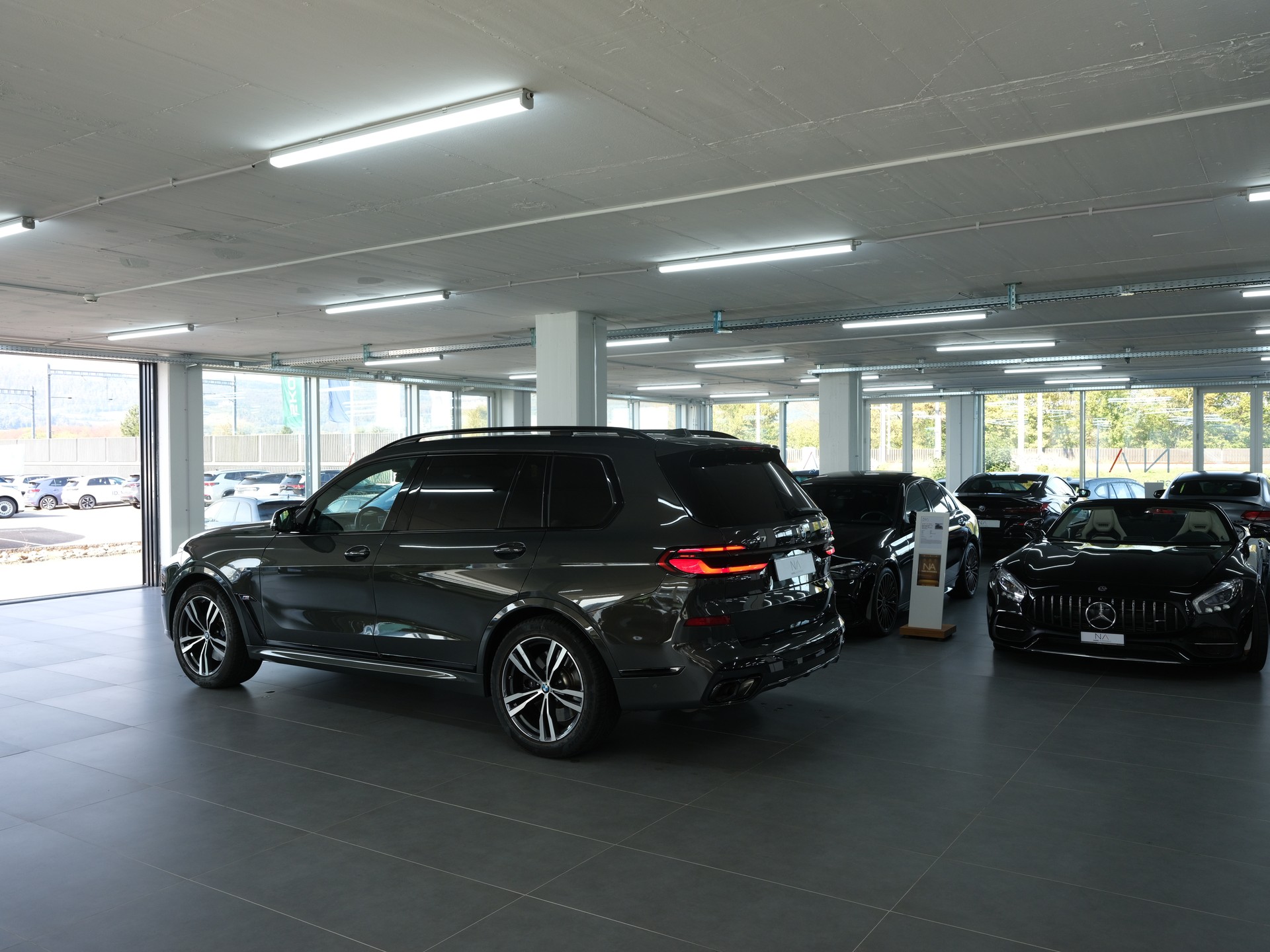 BMW X7 xDrive 48V M60i Steptronic M Sport Pro *Vollausstattung* *Sky Lounge* *Werksgarantie*-image-31
