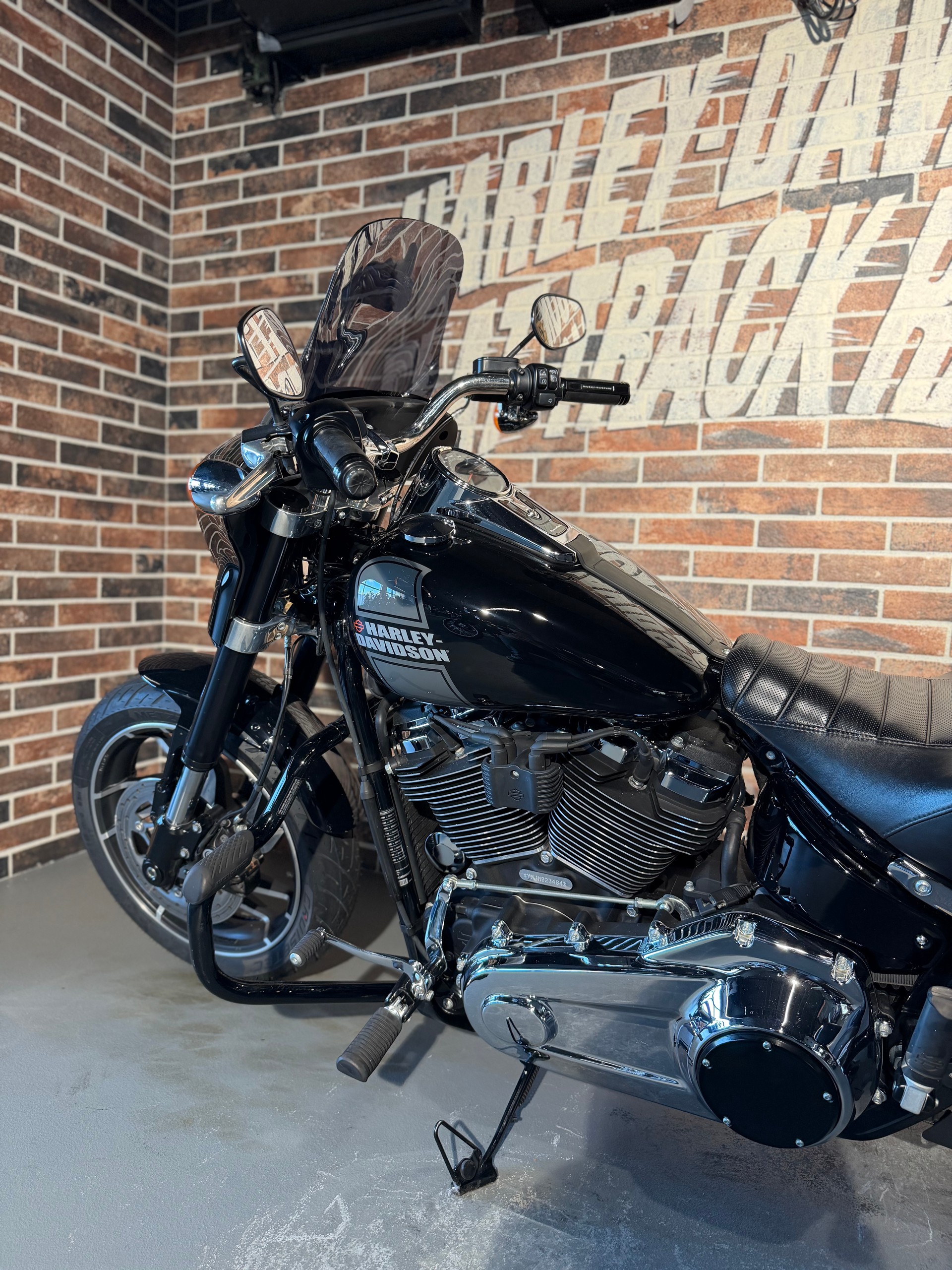 HARLEY-DAVIDSON FLSB Sport Glide 107 (35KW possible)-image-1