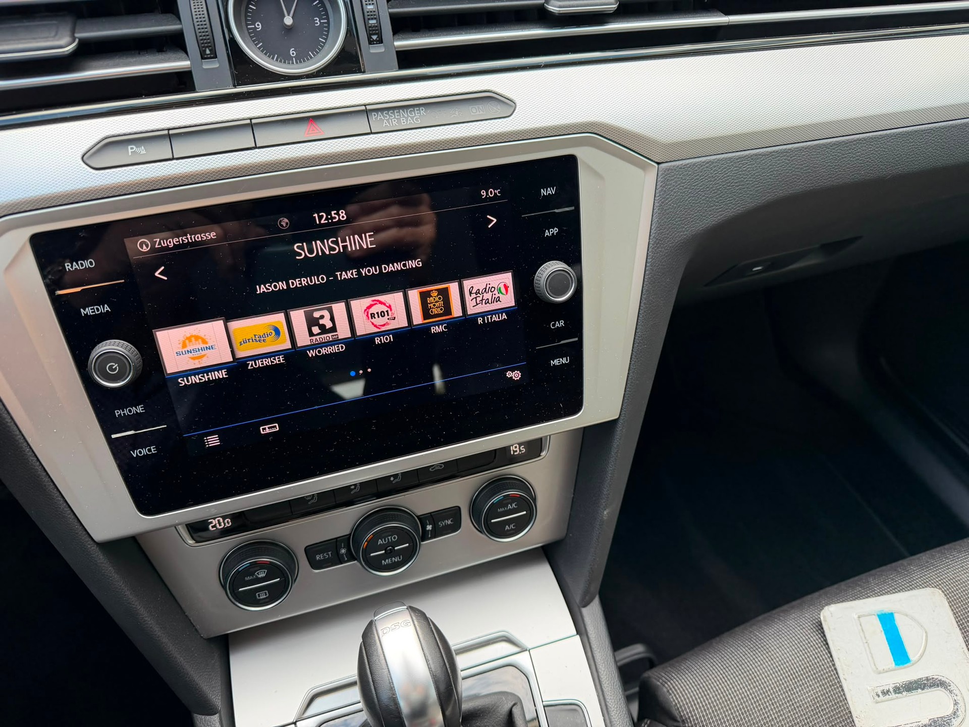 VW Passat Variant 1.5 TSI EVO Comfortline DSG-image-14
