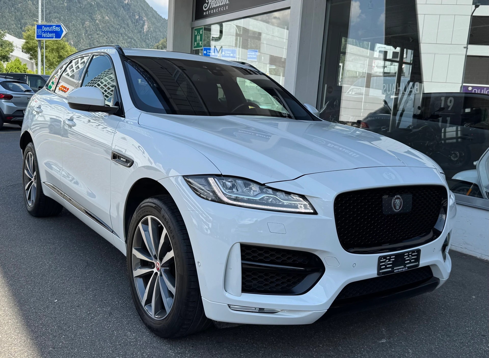 JAGUAR F-Pace 30t 2.0 R-Sport AWD Automatik