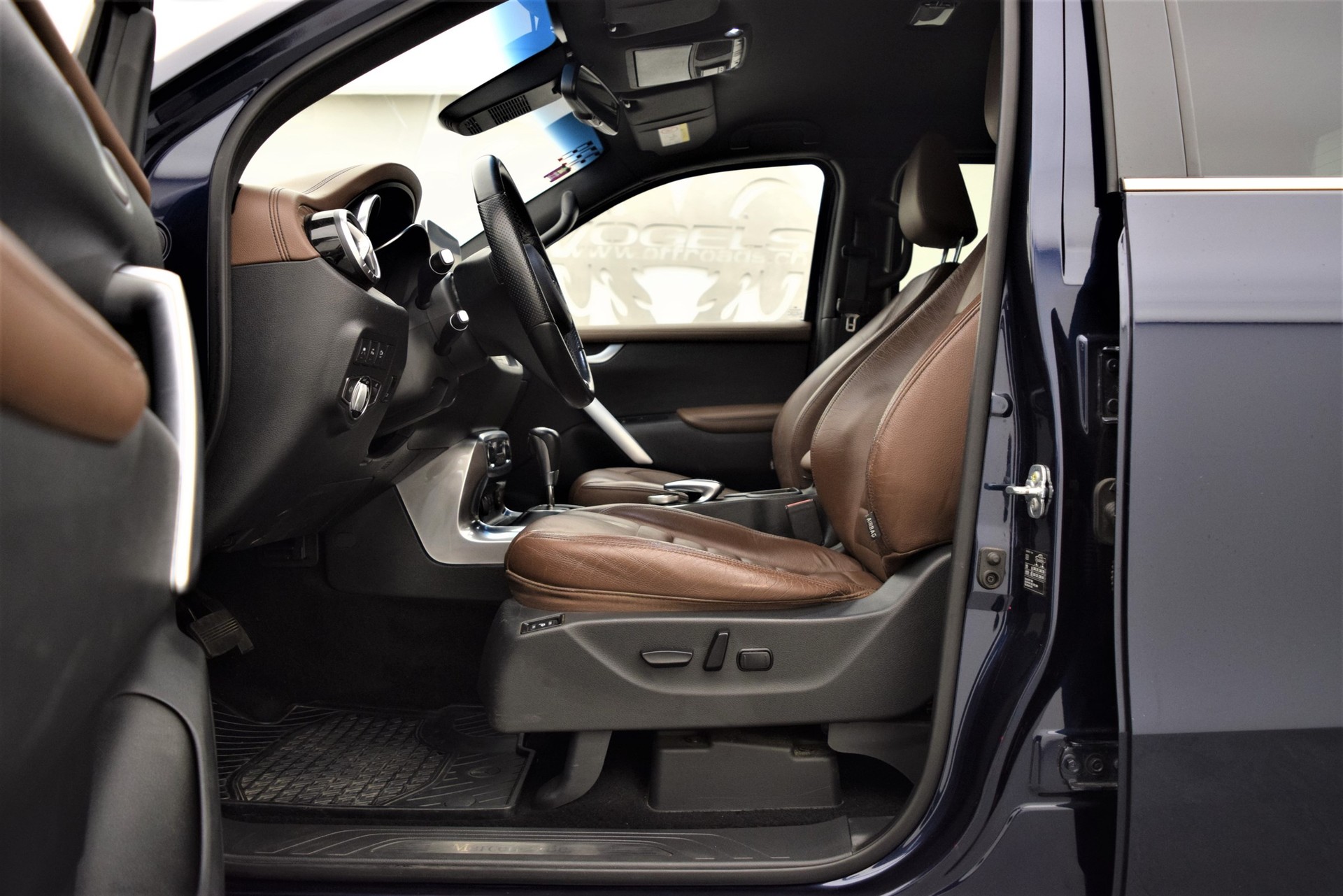 MERCEDES-BENZ X 250 d 4MATIC Power A Doppel Cab.-image-6