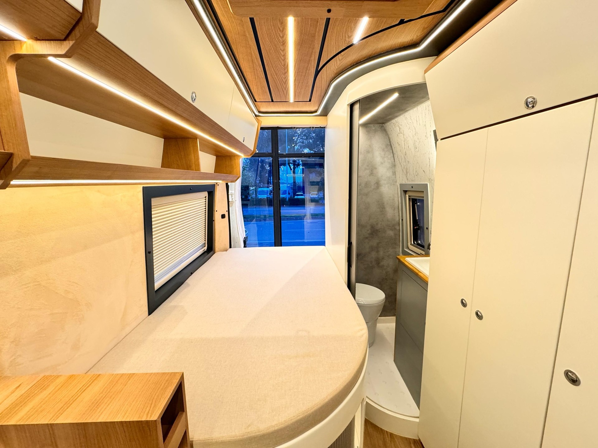 PEUGEOT BOXER AUSBAU ganz Neu unbenutzt-image-10