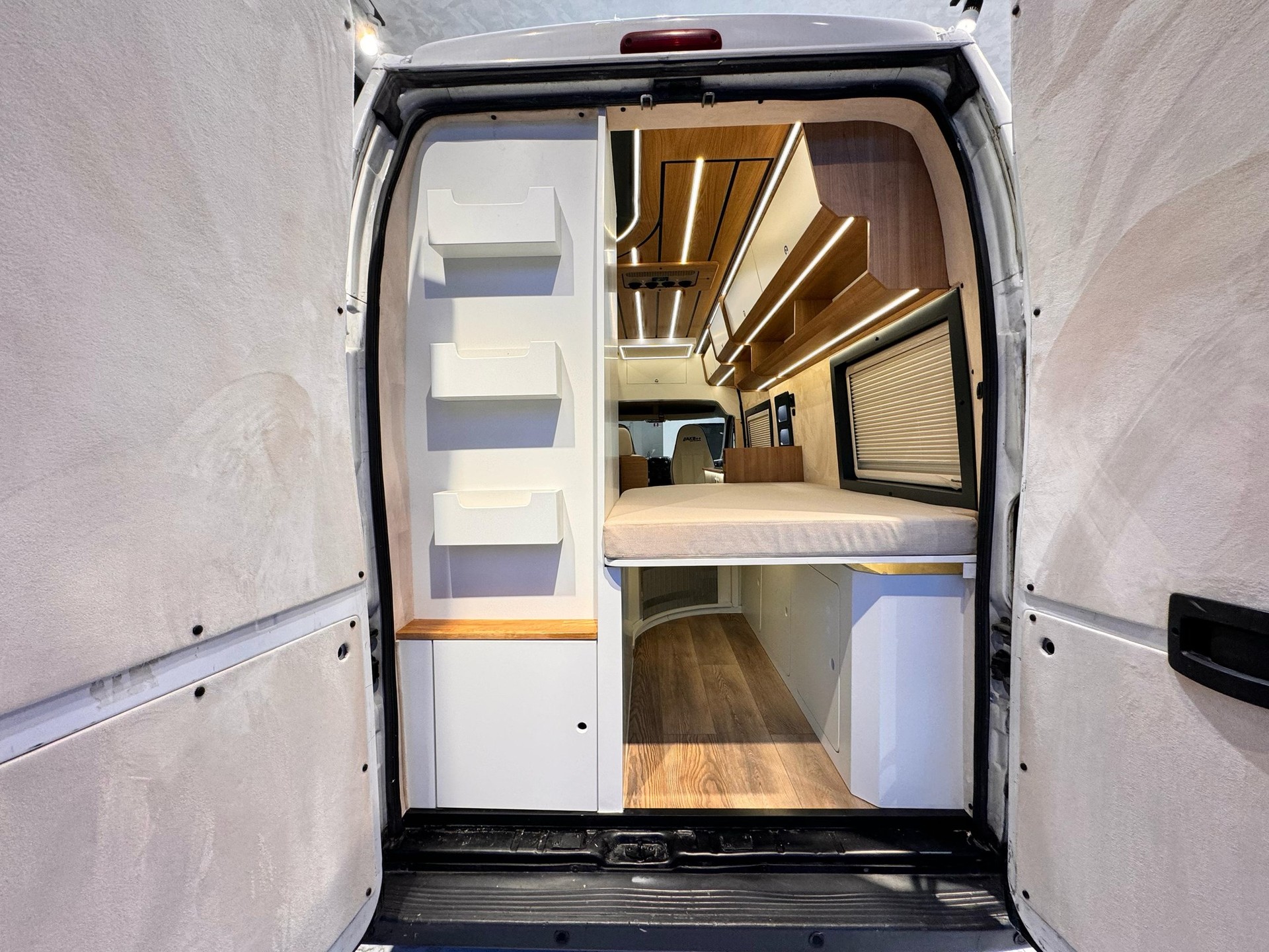 PEUGEOT BOXER AUSBAU ganz Neu unbenutzt-image-8