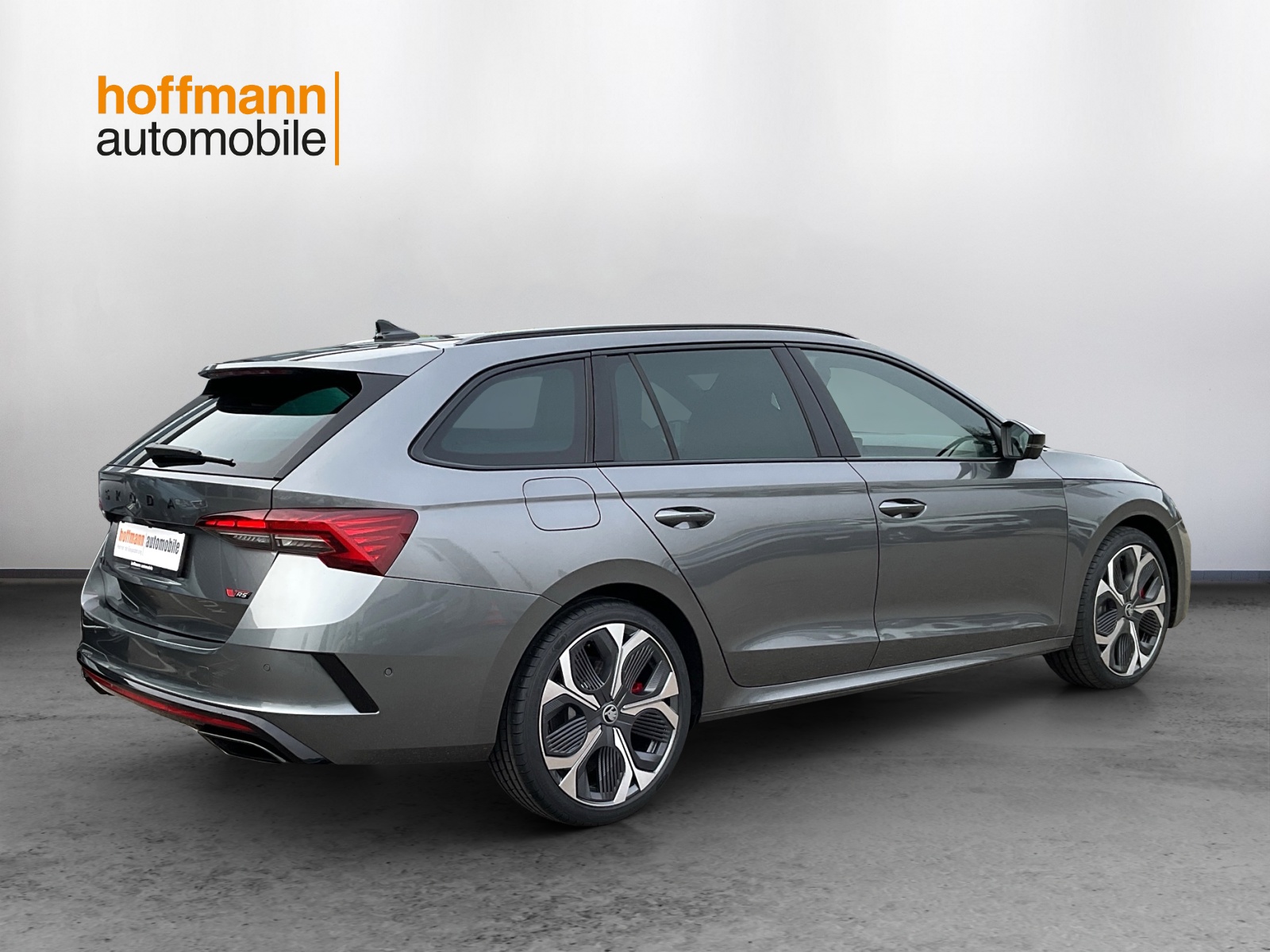SKODA Octavia Combi 2.0 TSI DSG RS-showroom-element-3
