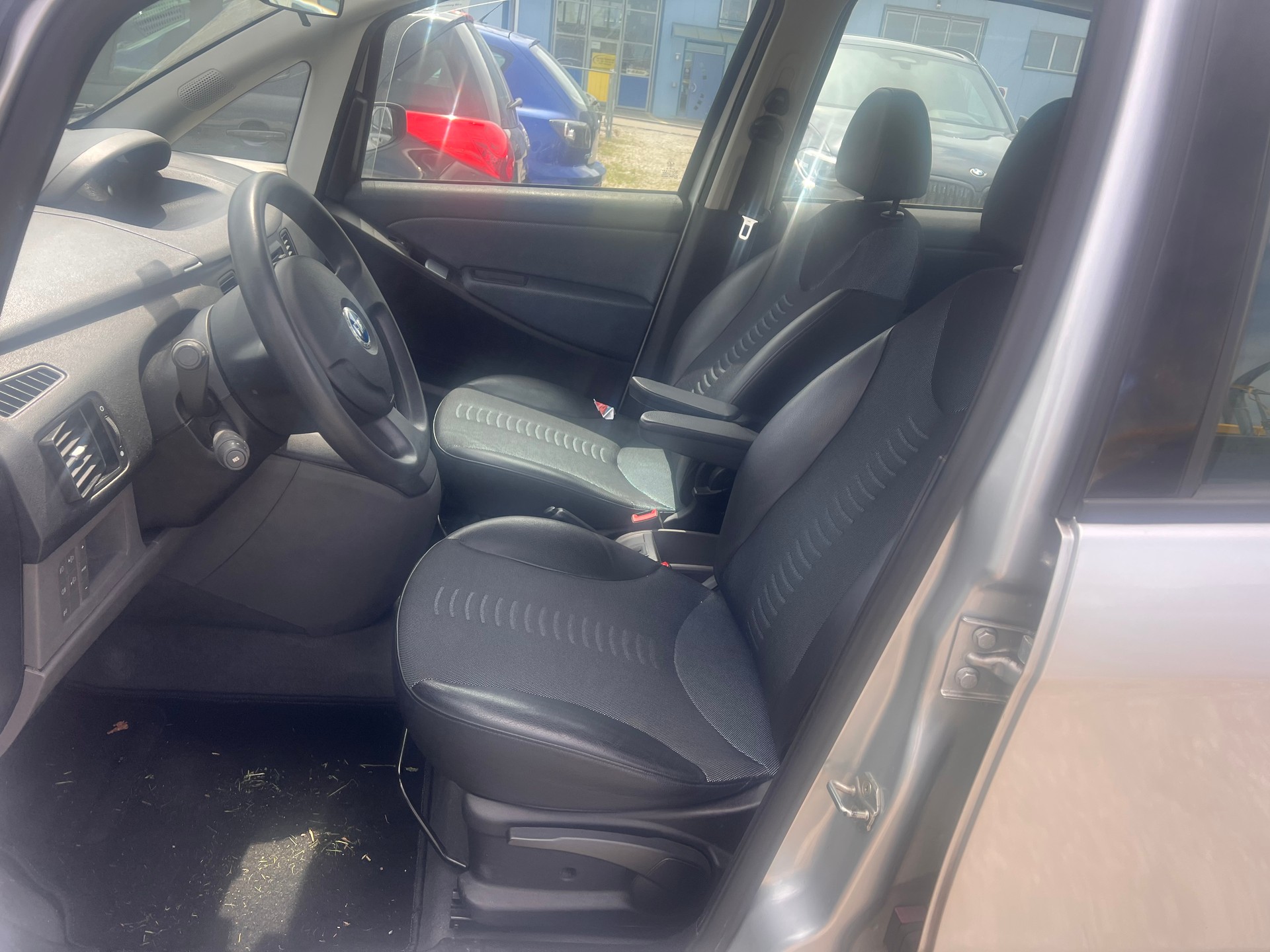 FIAT Idea 1.4 16V Emotion-image-9
