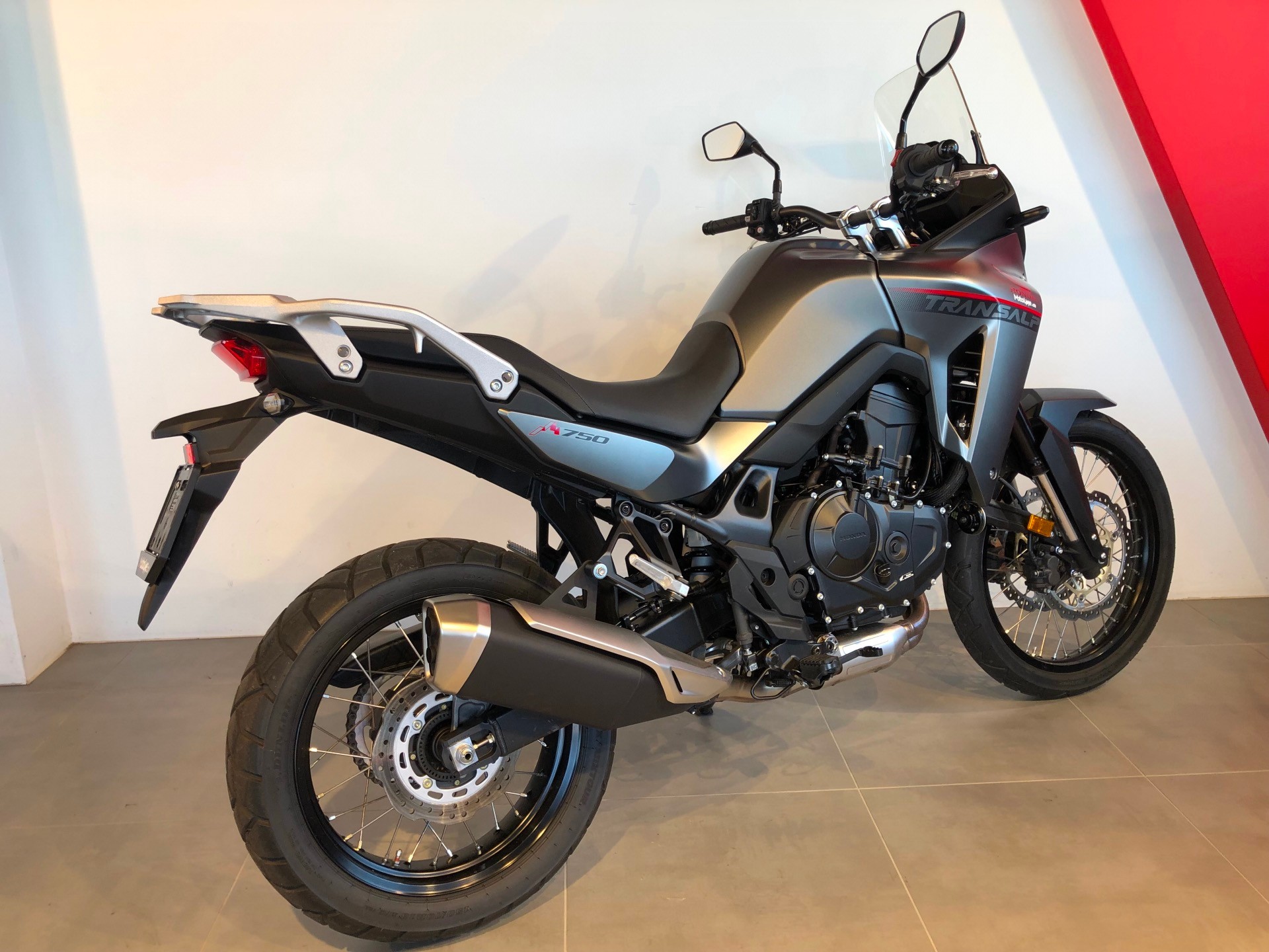 HONDA XL 750 Transalp-image-3