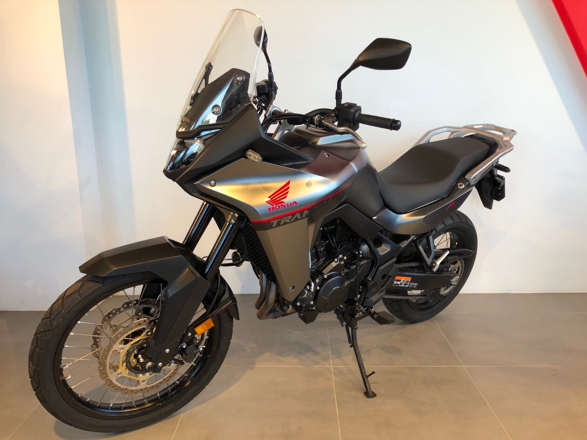 HONDA XL 750 Transalp-image-9