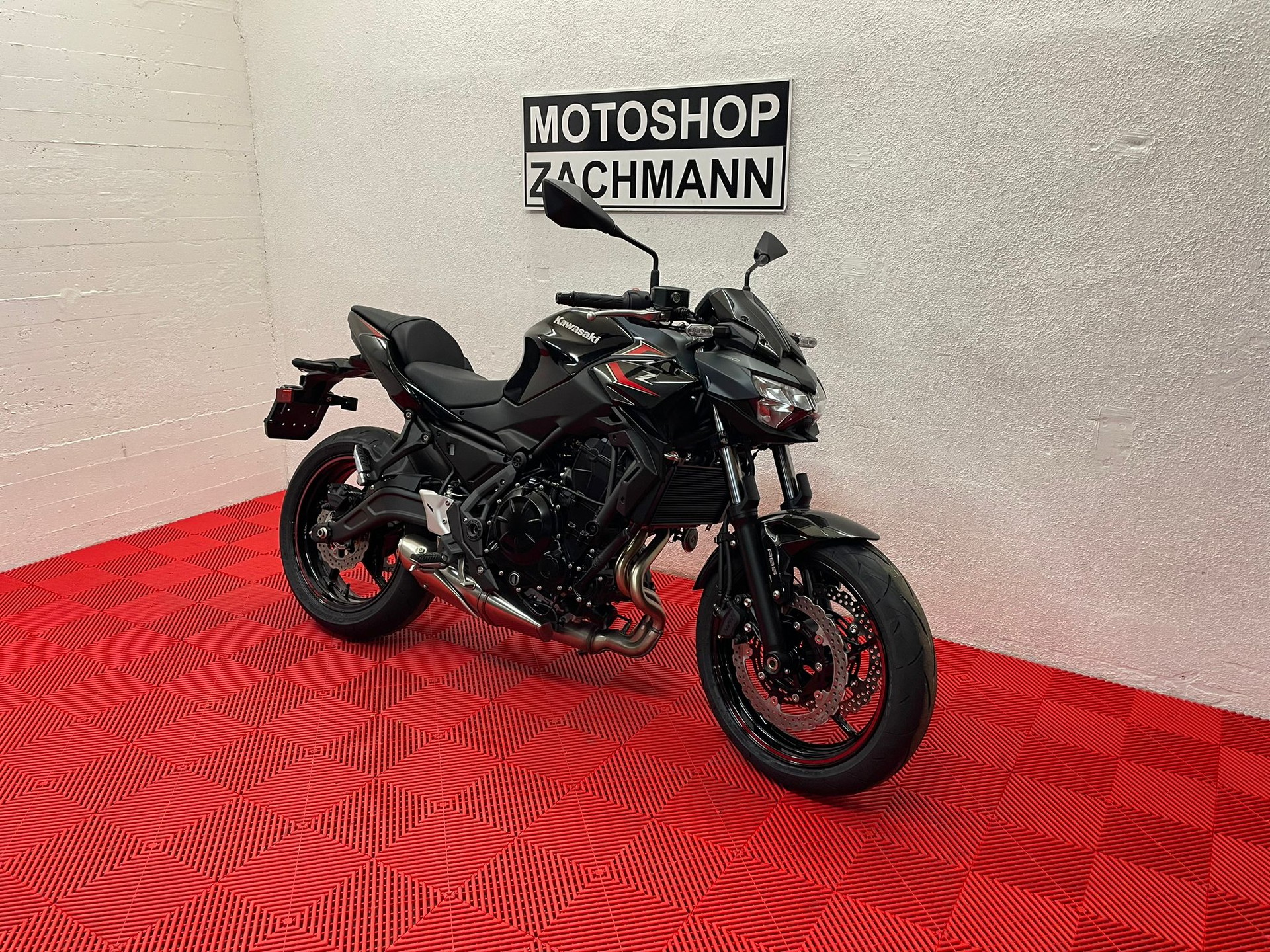 KAWASAKI Z 650-image-1