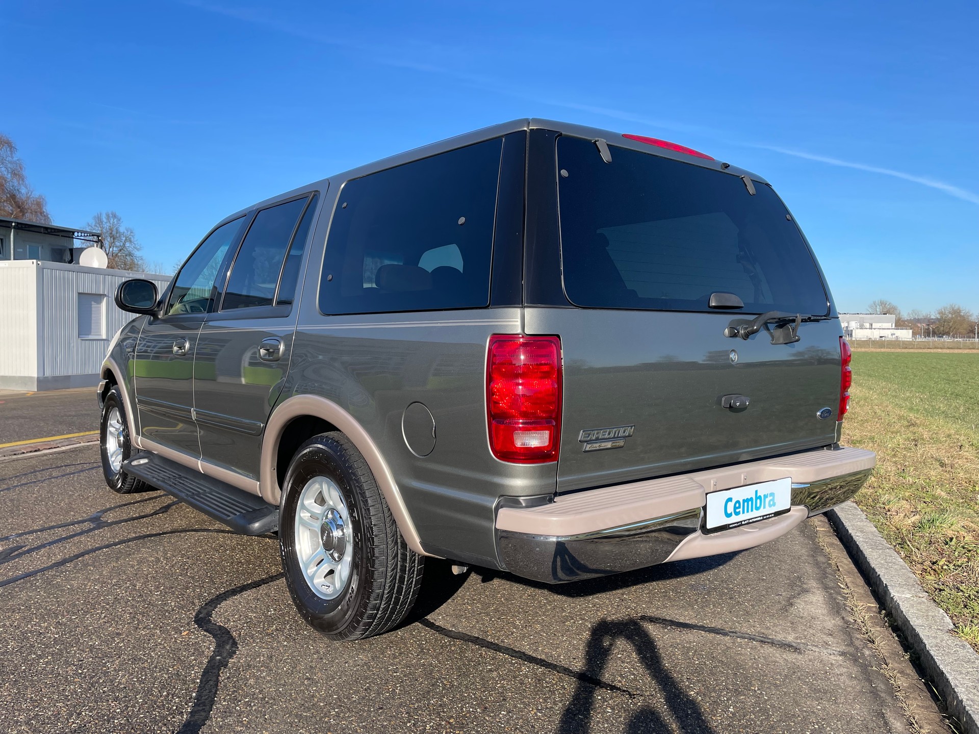 FORD Expedition 5.4 Triton Eddie Bauer Edition * ZEITKAPSEL FAHRZEUG - 1.HAND *-showroom-element-3
