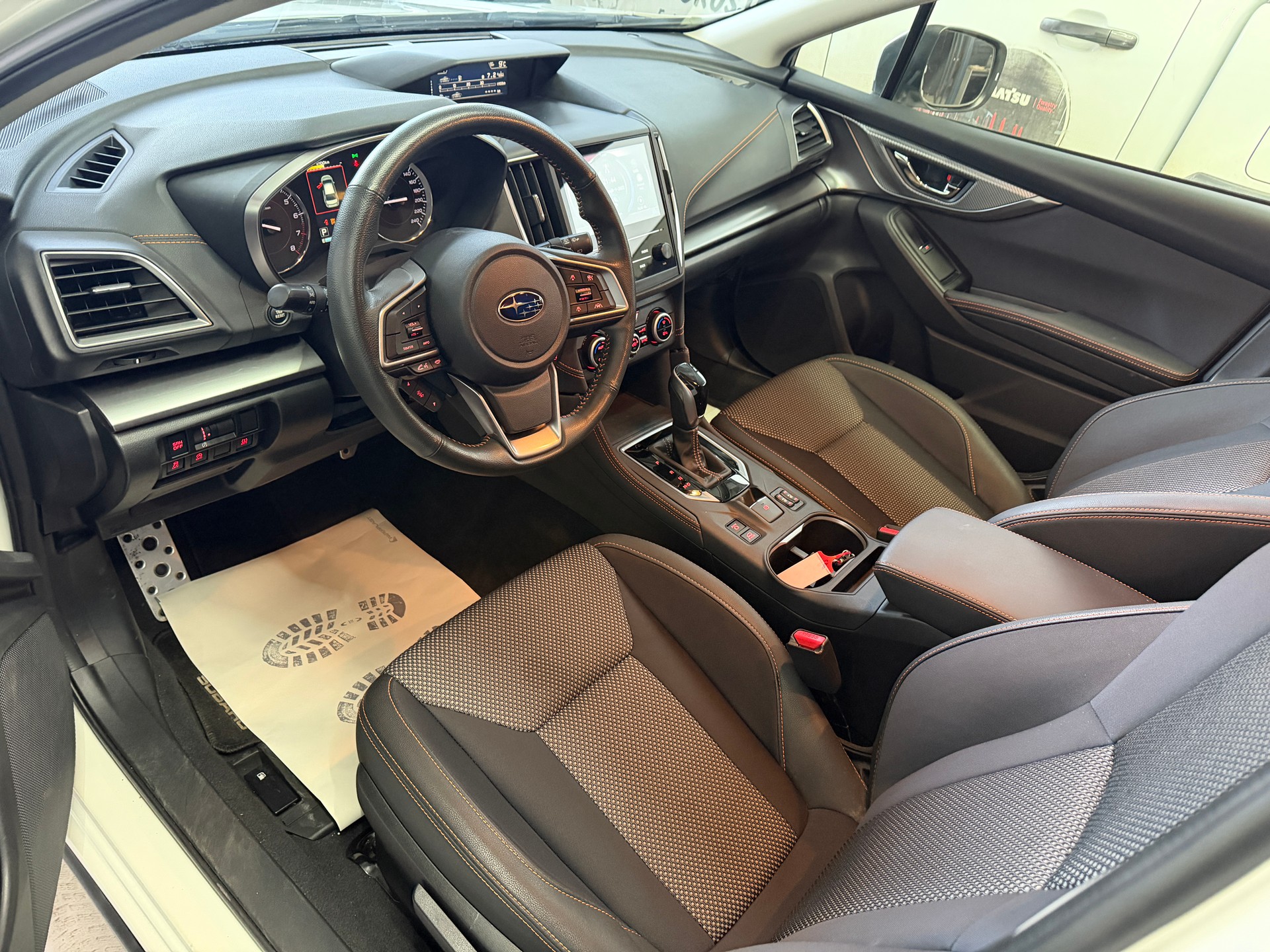 SUBARU XV 1.6 Swiss Plus AWD CVT-image-6