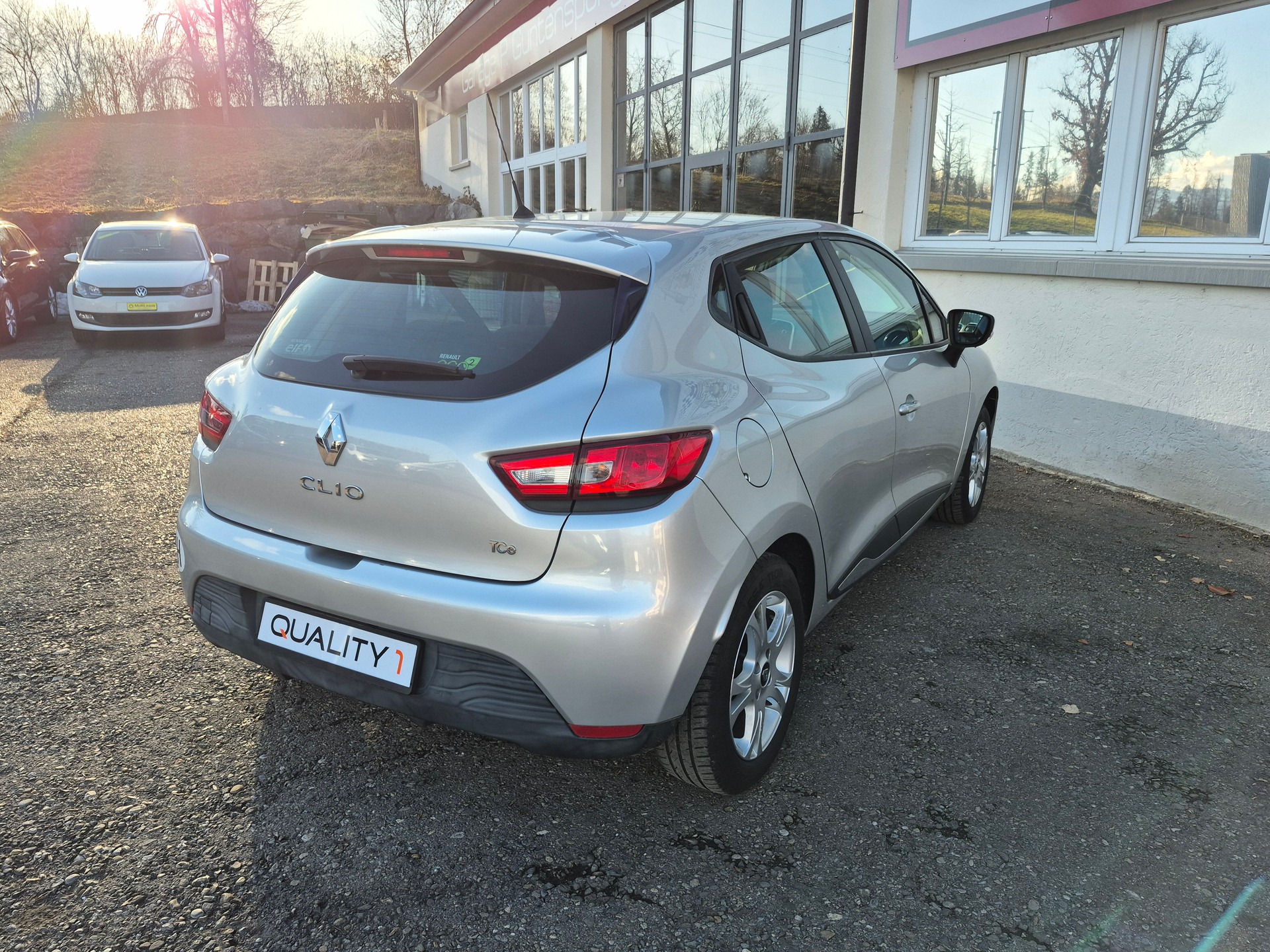 RENAULT Clio 0.9 12V Expression-image-8