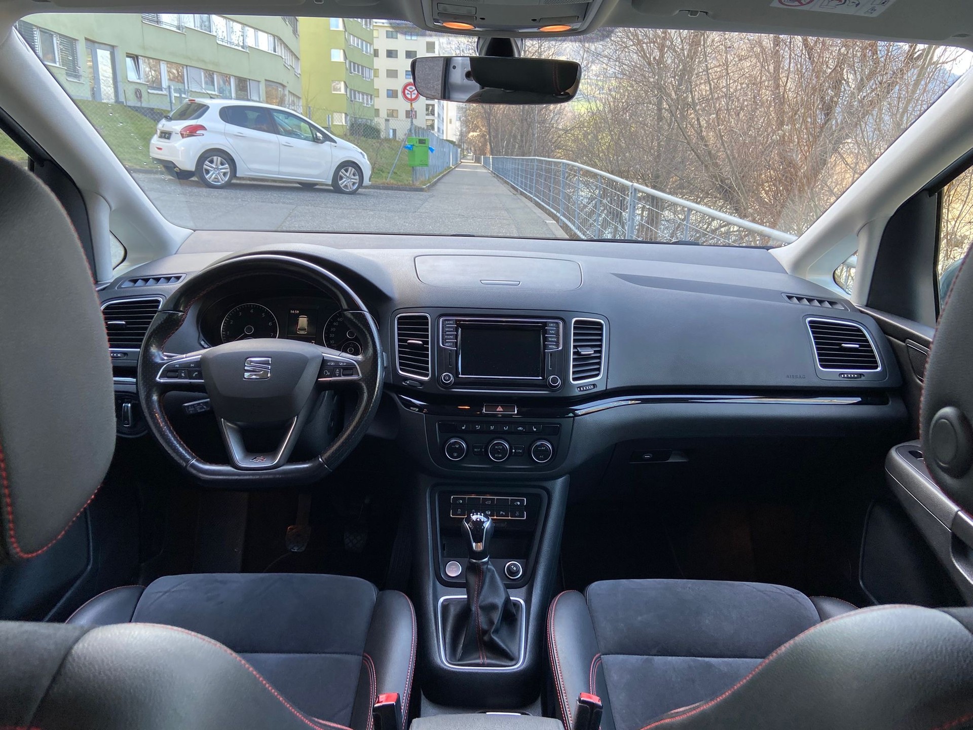 SEAT Alhambra 1.4 TSI FR Line-image-5