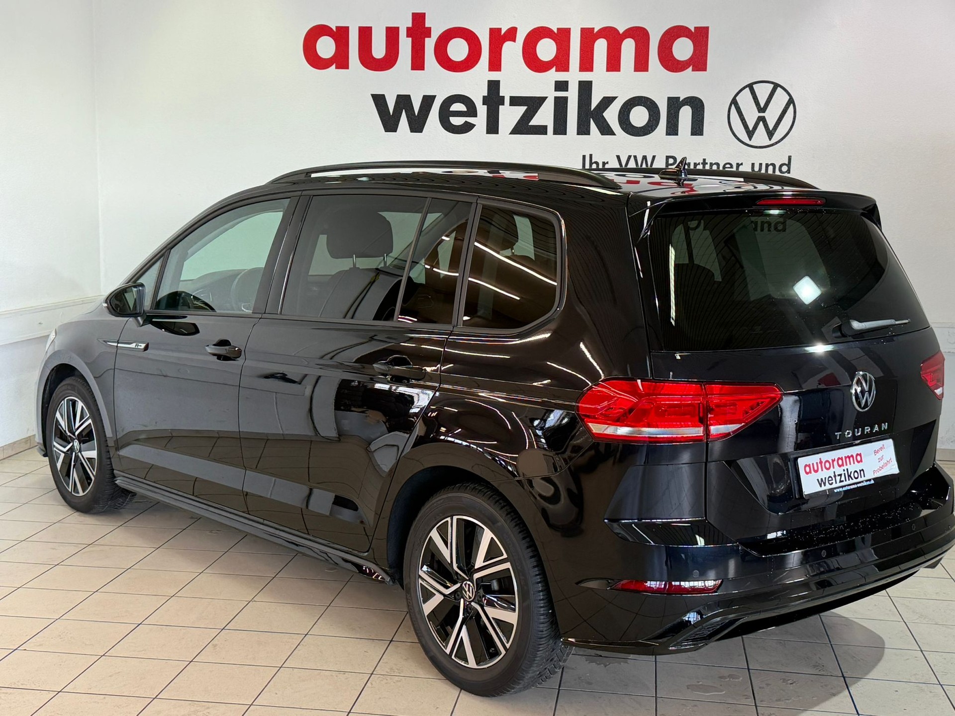 VW Touran 1.5 TSI EVO Highline DSG-showroom-element-2