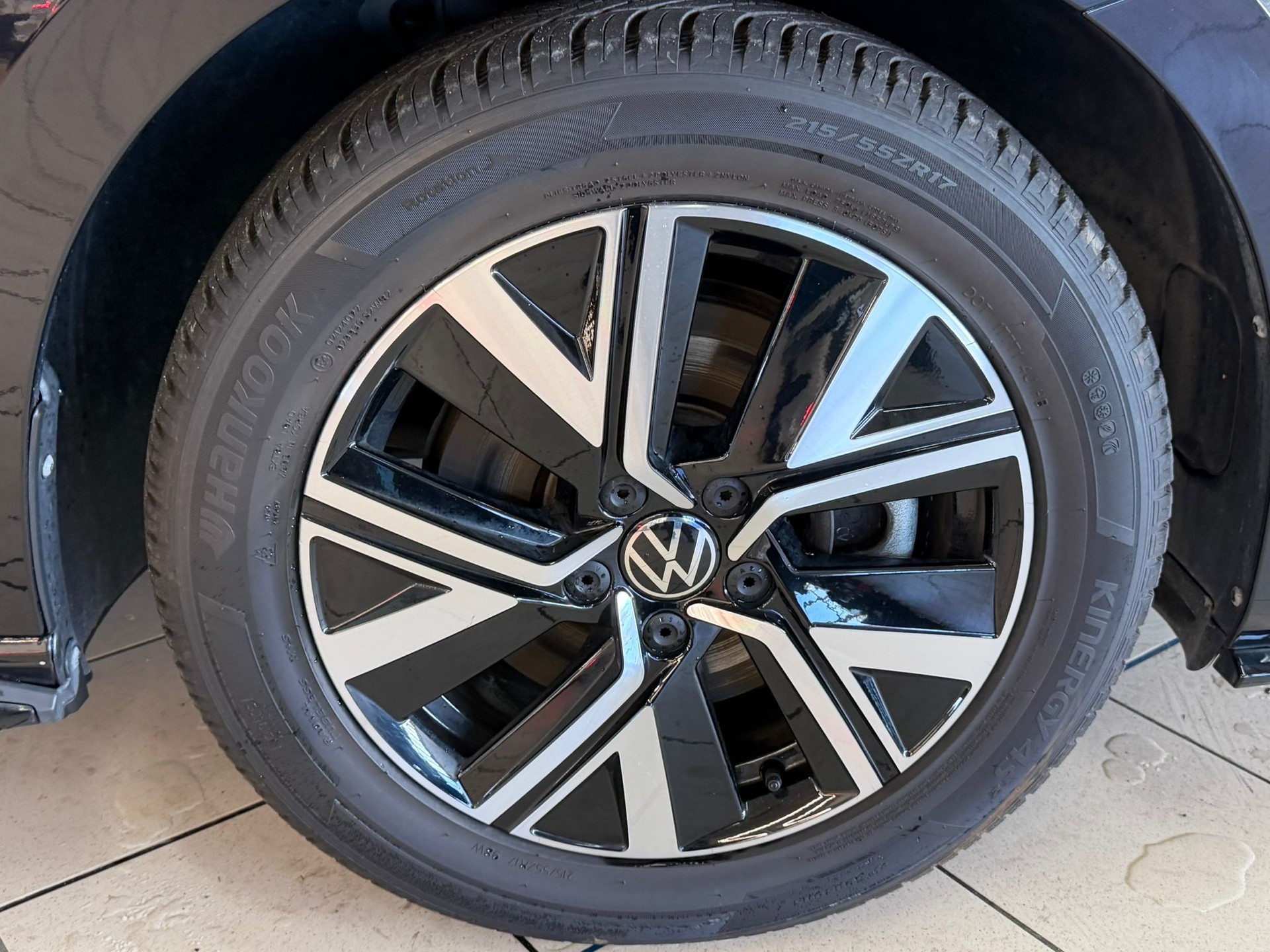 VW Touran 1.5 TSI EVO Highline DSG-image-4