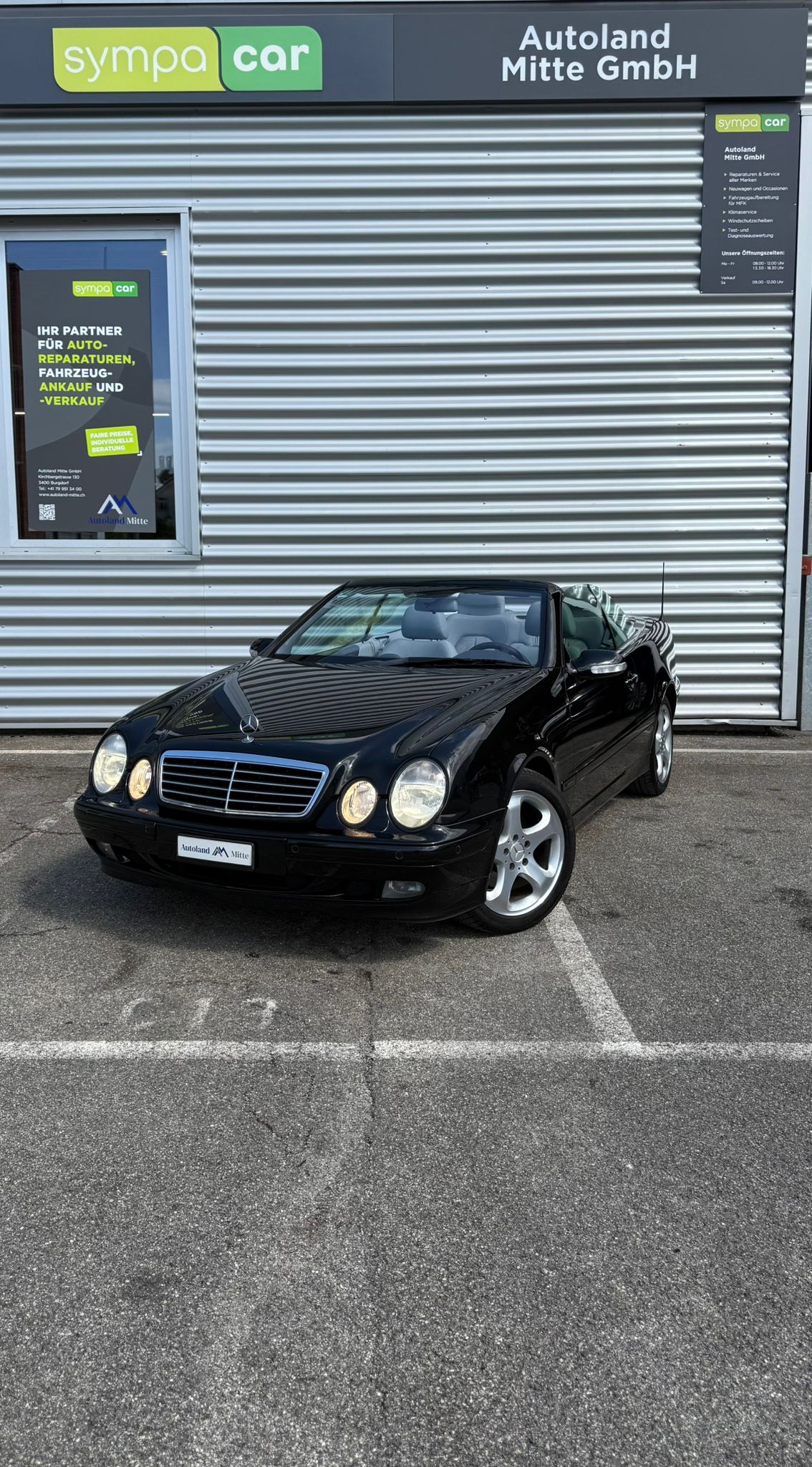 MERCEDES-BENZ CLK 320 Elégance Automatic-showroom-element-1