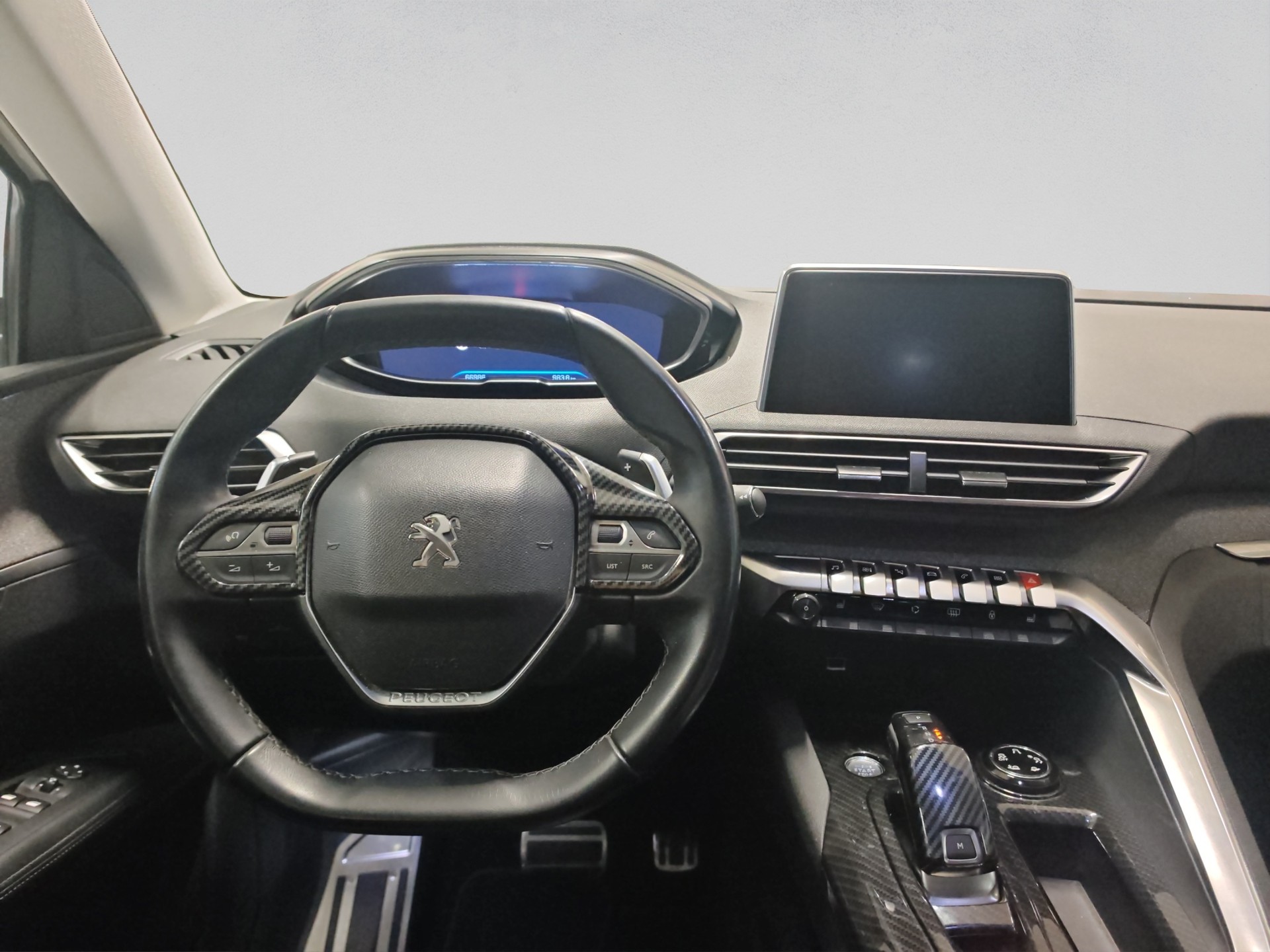 PEUGEOT 3008 1.2 PureTech Allure EAT-image-13