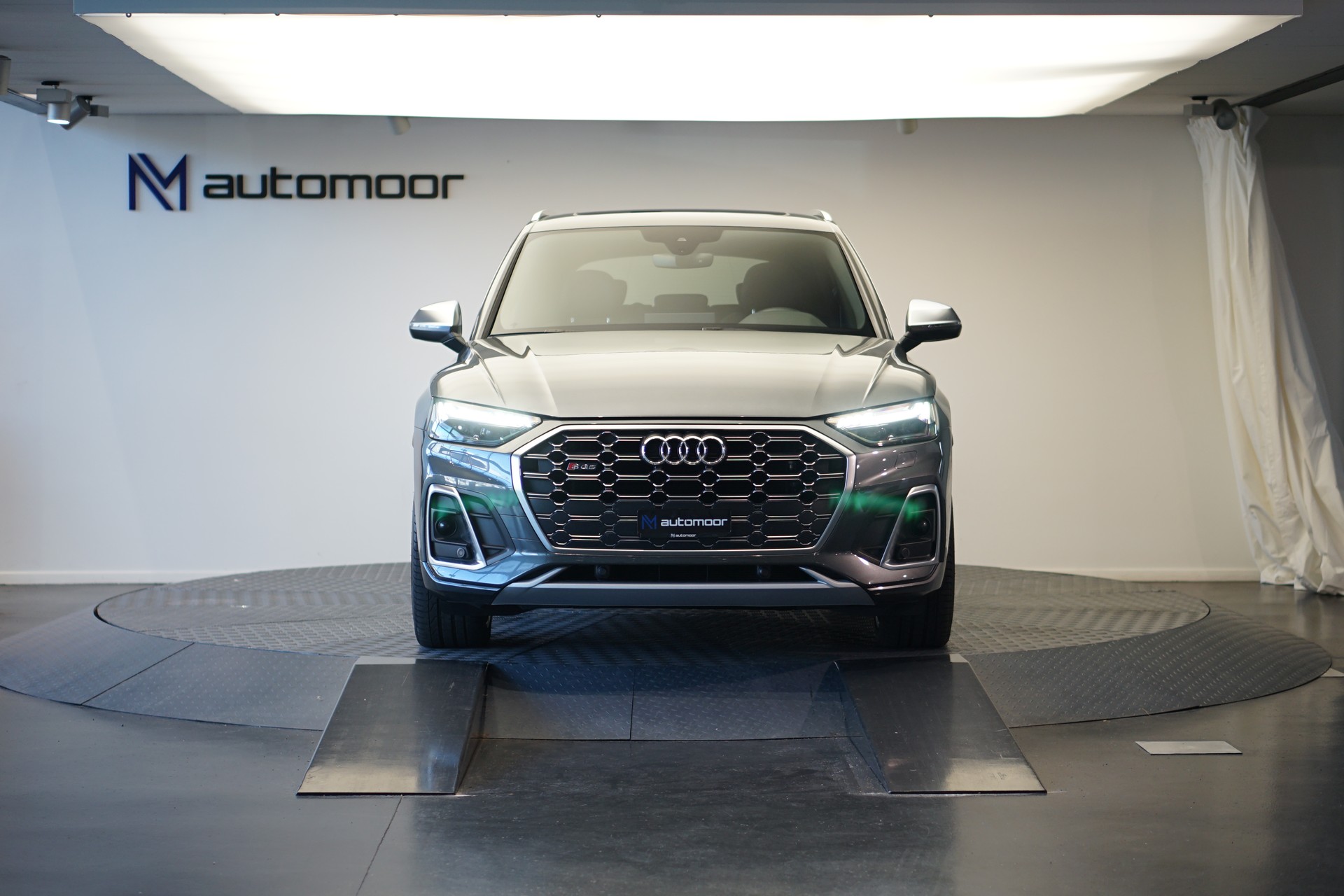 AUDI SQ5 TDI quattro tiptronic *Panorama* *Assistenzpaket*-showroom-element-1